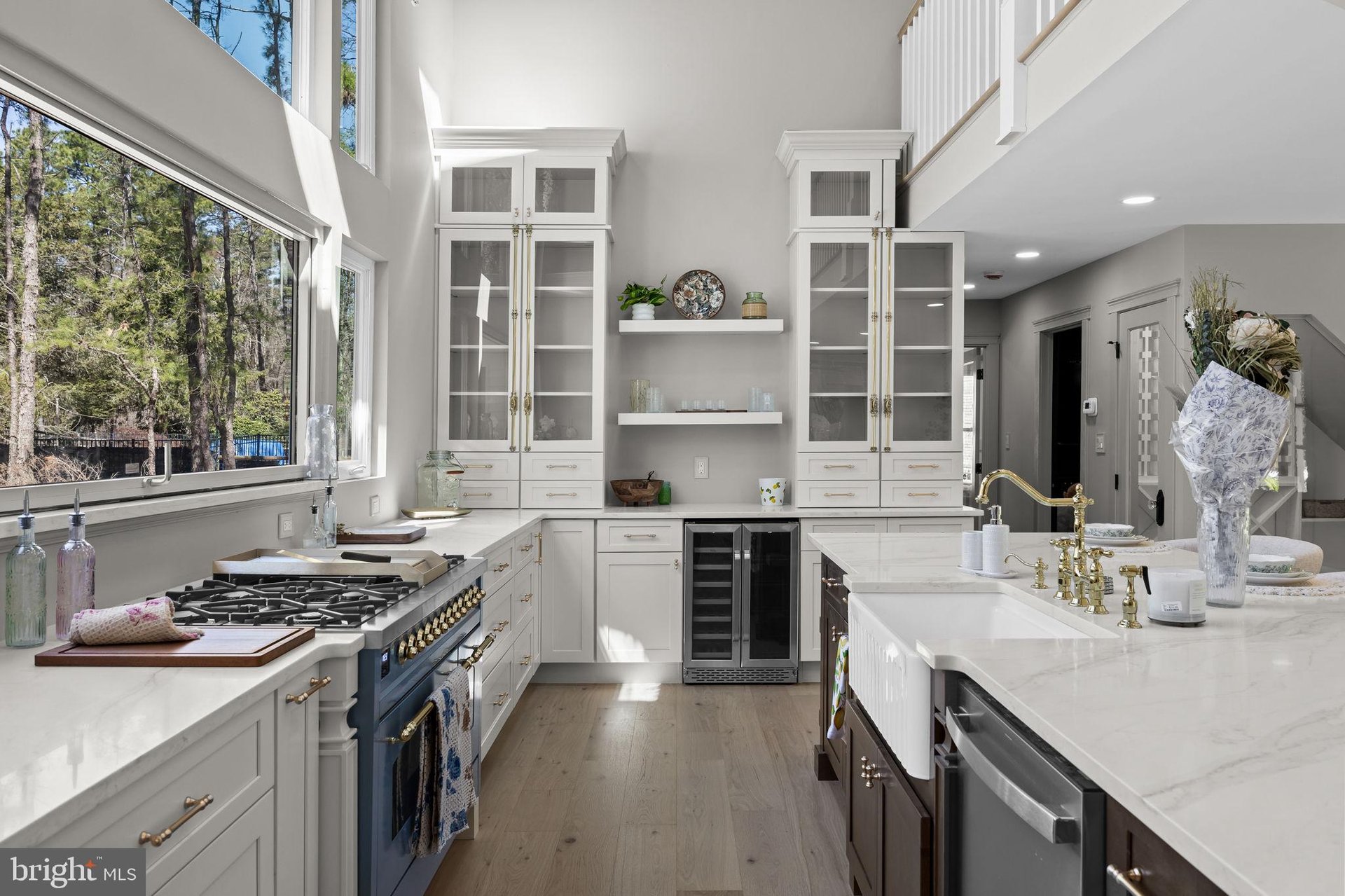 136 W Centennial Drive