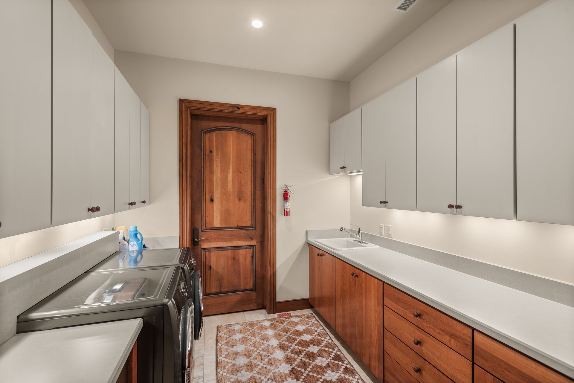 863 Hunter Creek