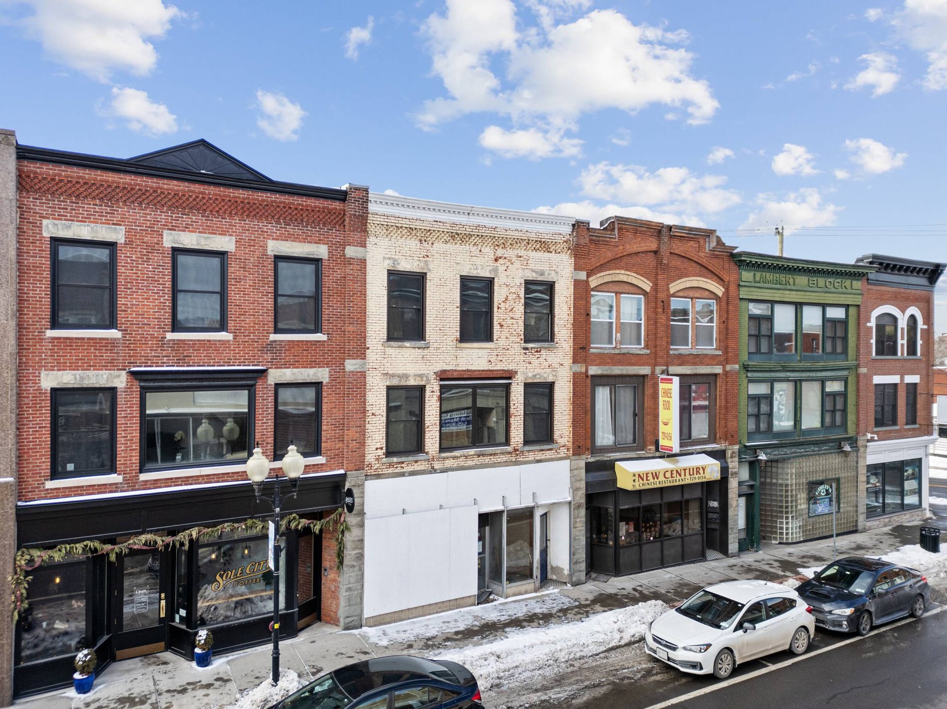 252 Main St