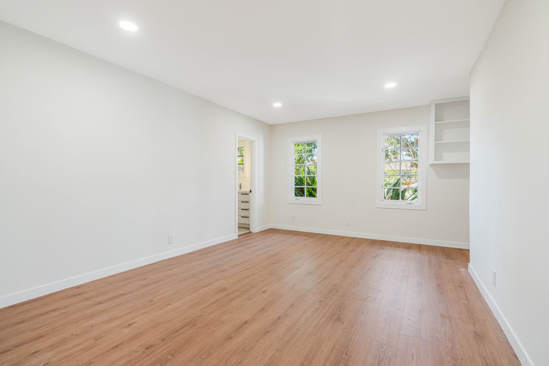 426 Georgina Avenue