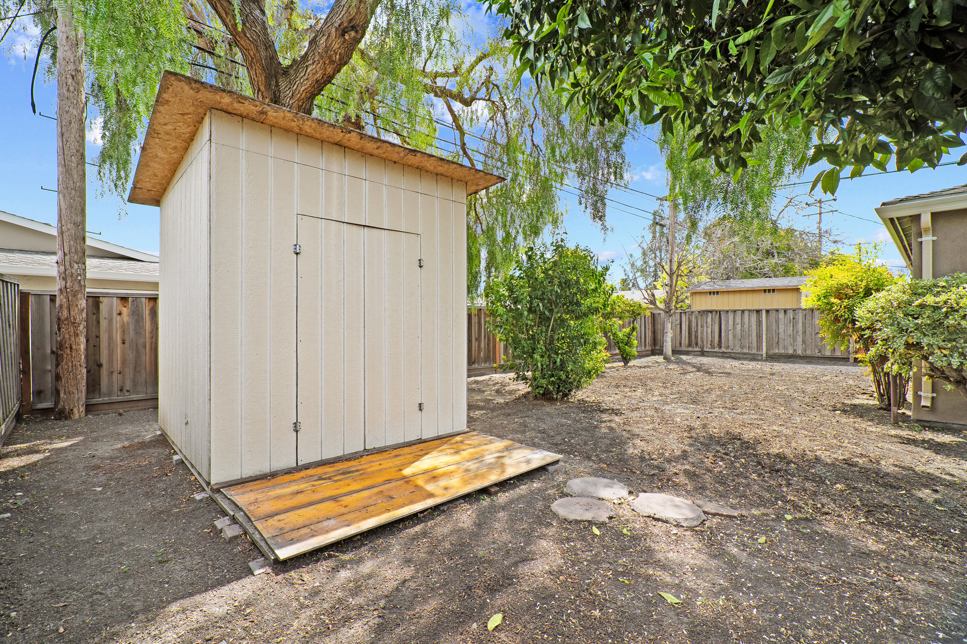 2431 Pilot Knob DR