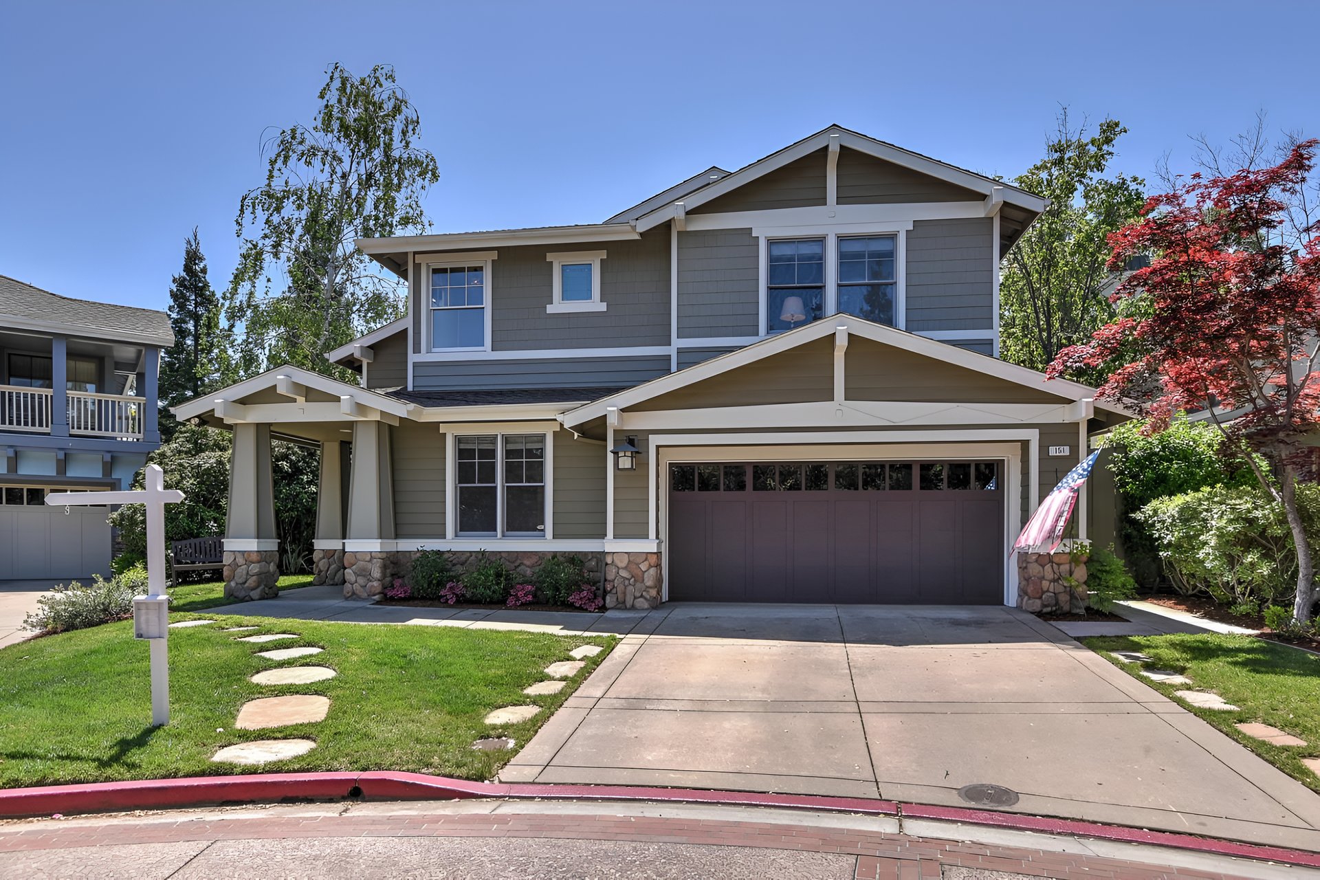 151 Serra Ct
