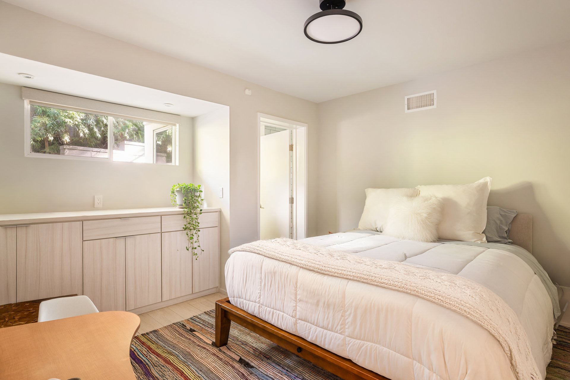 279 Mabery Rd, Santa Monica