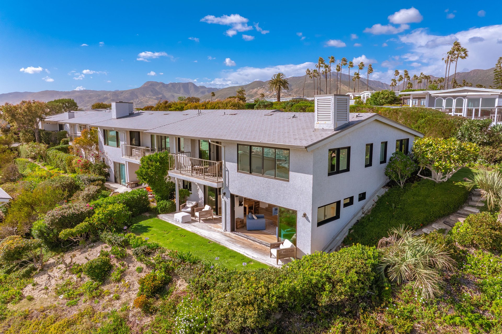 Sensational Bluff Top Malibu Townhome