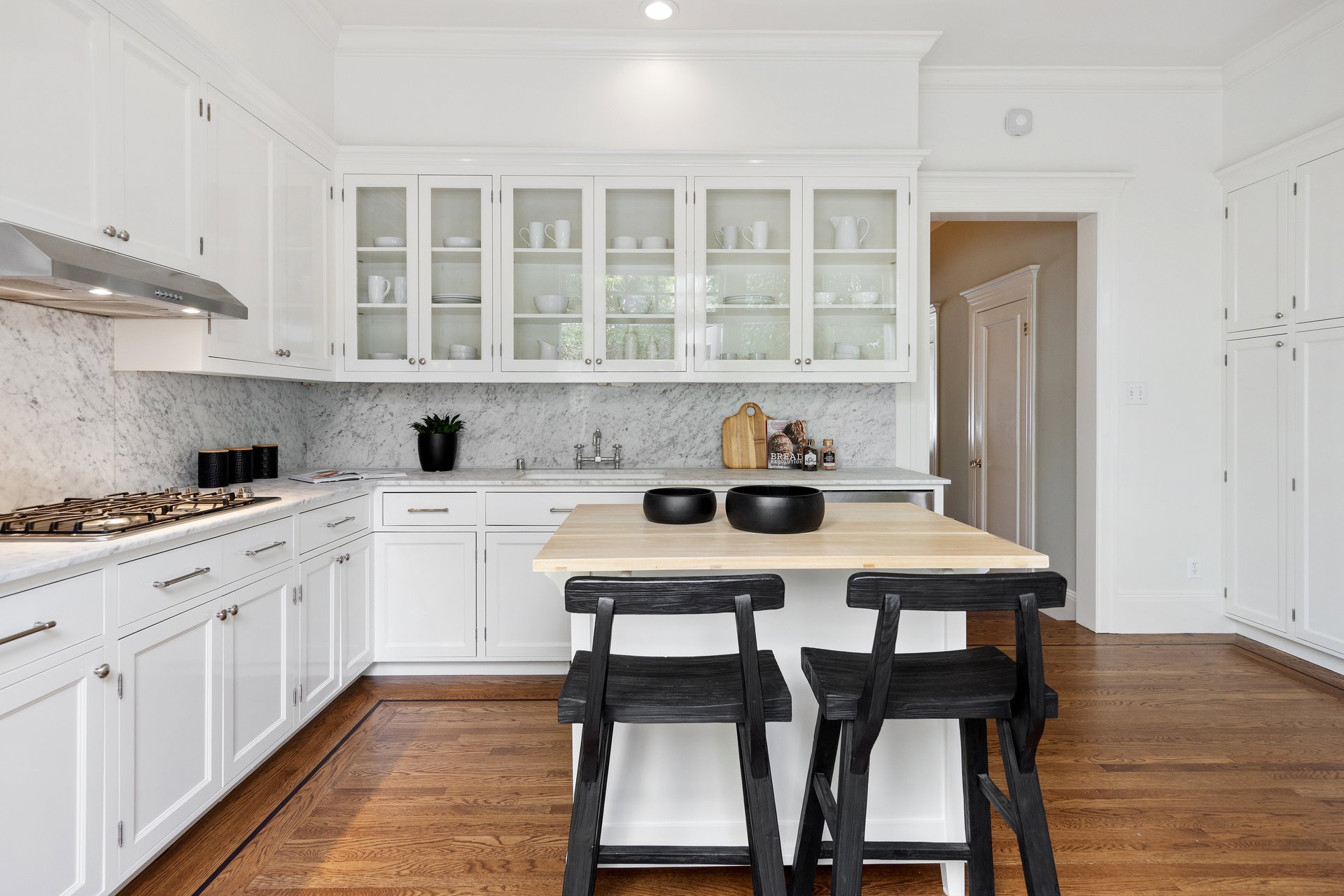 Renovated Victorian Charm in Lower Pacific Heights