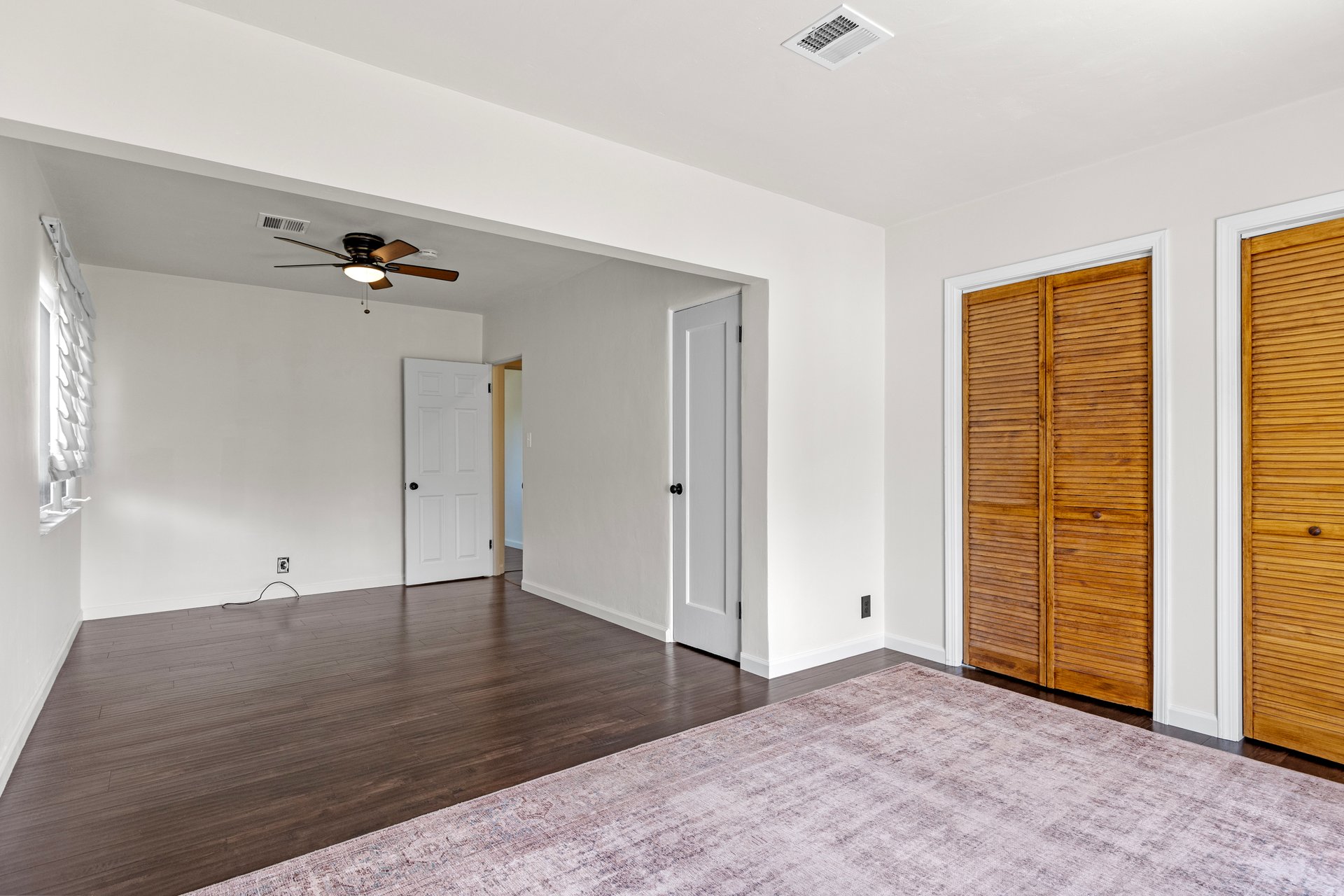 304 W D Street