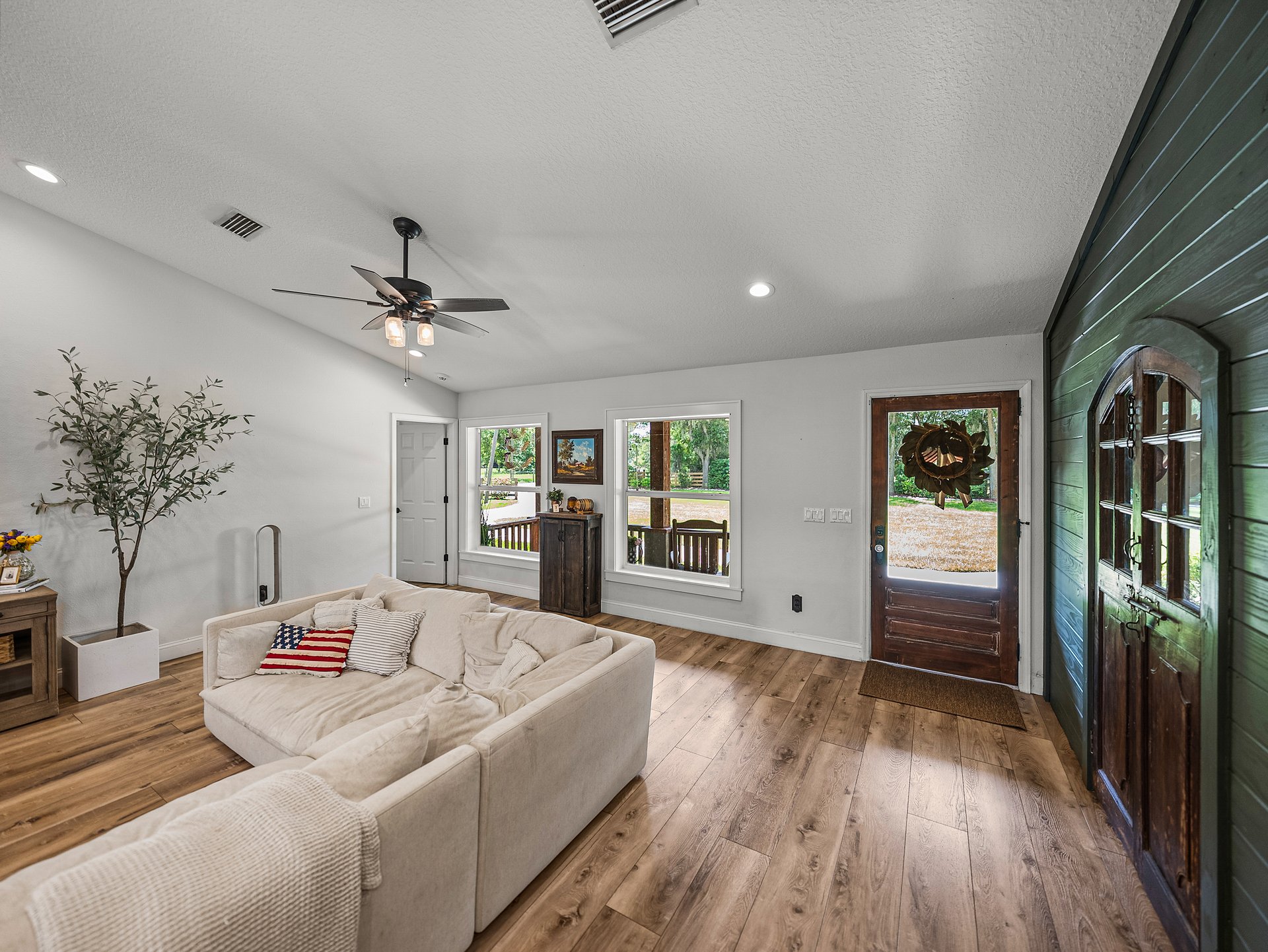 3412 ACE LN