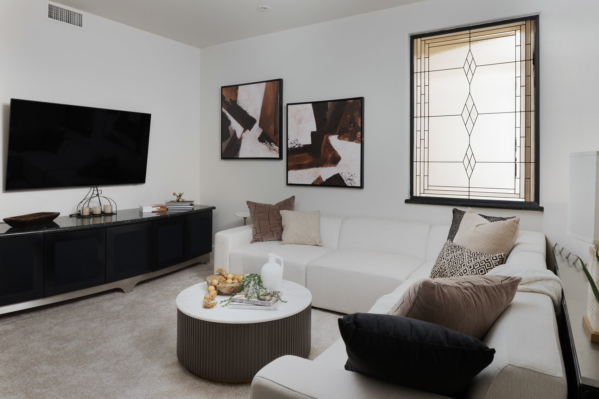 2402 E ESPLANADE Lane 1001