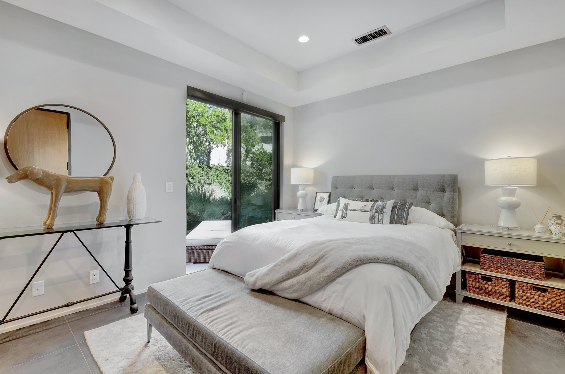 Stylish and Contemporary Custom Residence