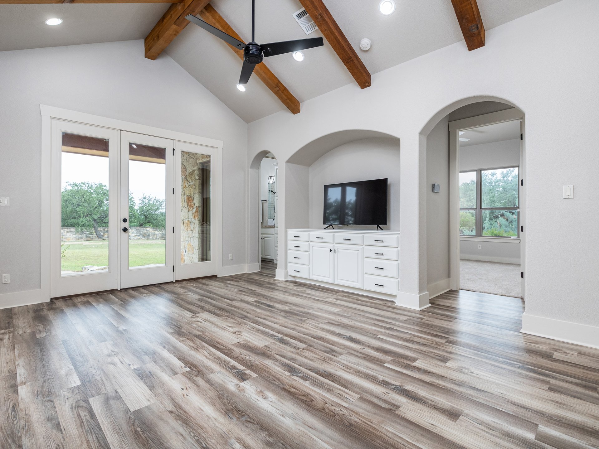 Private 1-Acre Retreat in Beltorre | Single-Story Gem w/ Dual Islands + Outdoor Fireplace