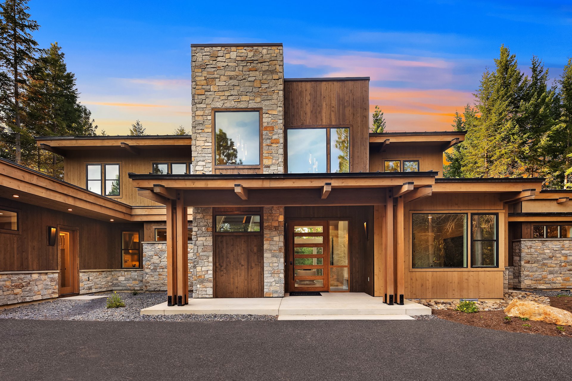 1130 Ruby King Loop