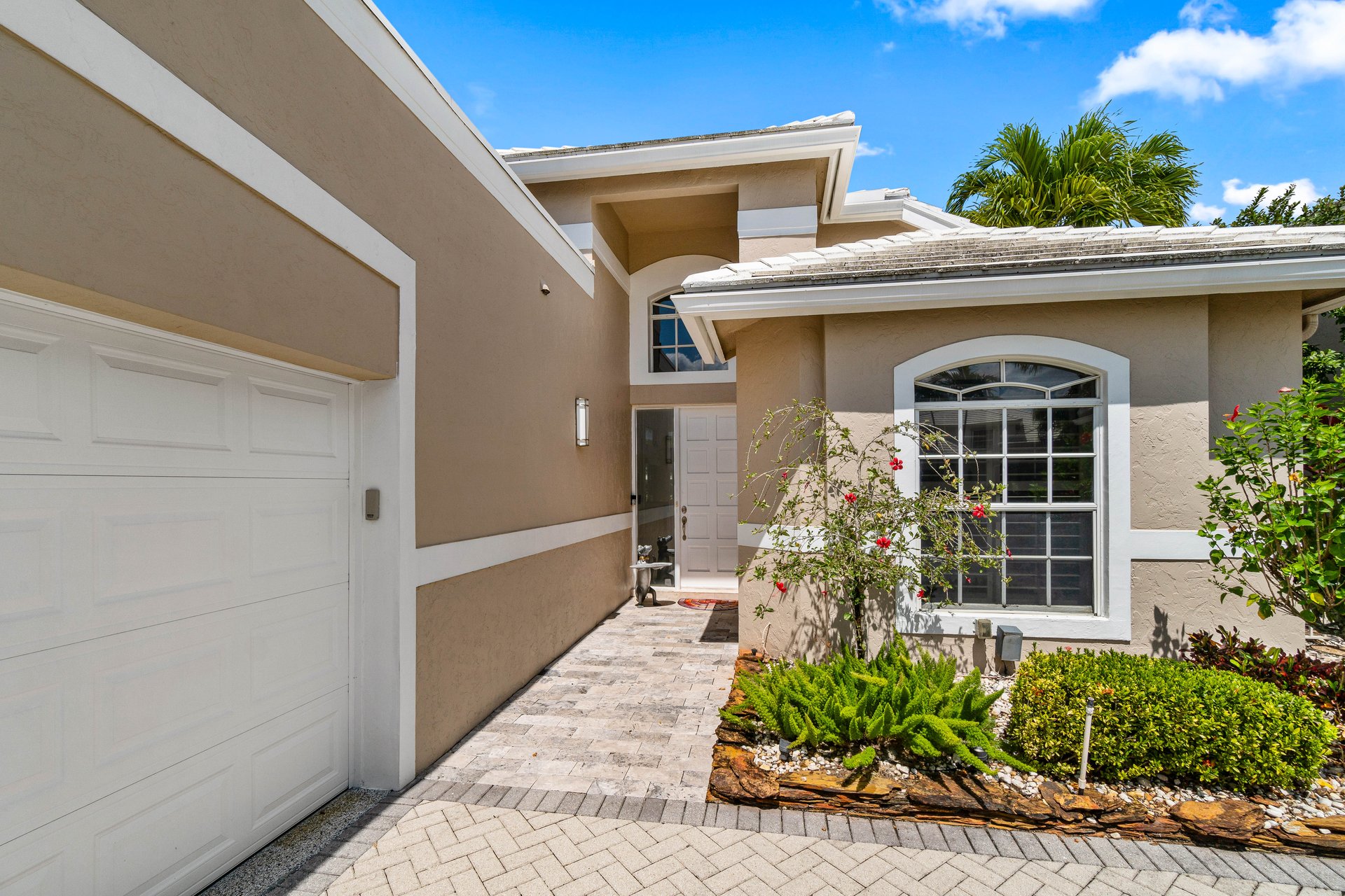 16720 Colchester Court