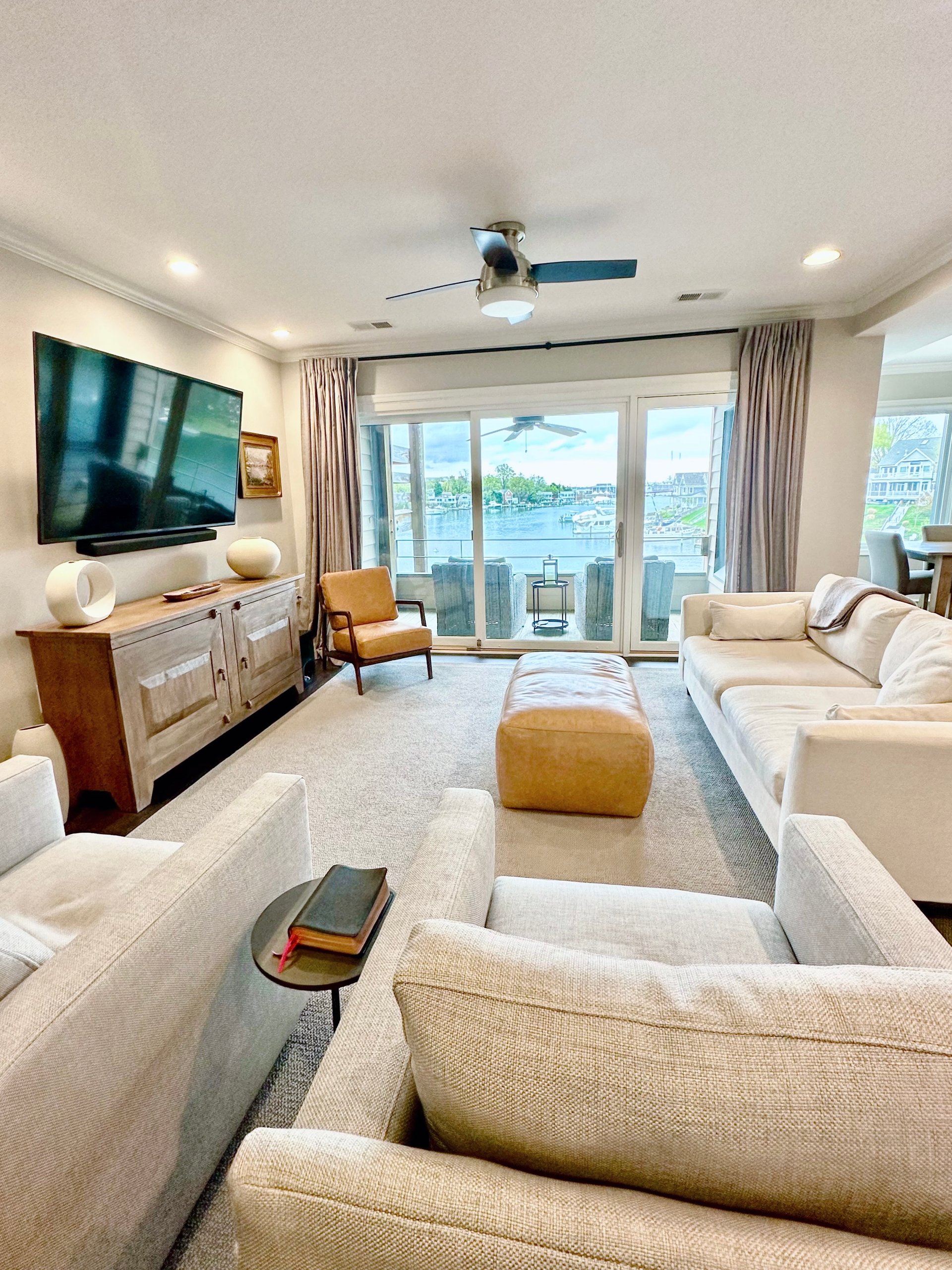 13 PRESIDENT POINT DR #13B2