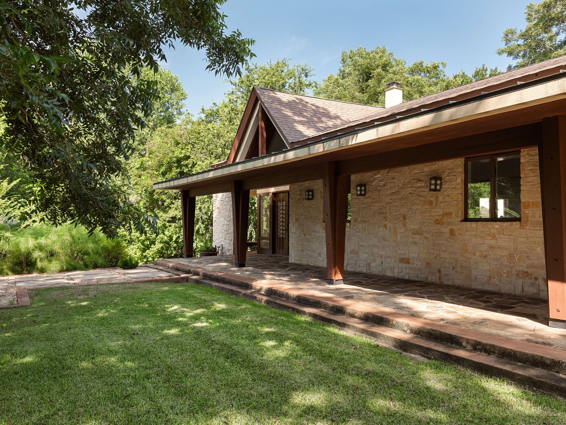 1210 Bruton Springs Rd