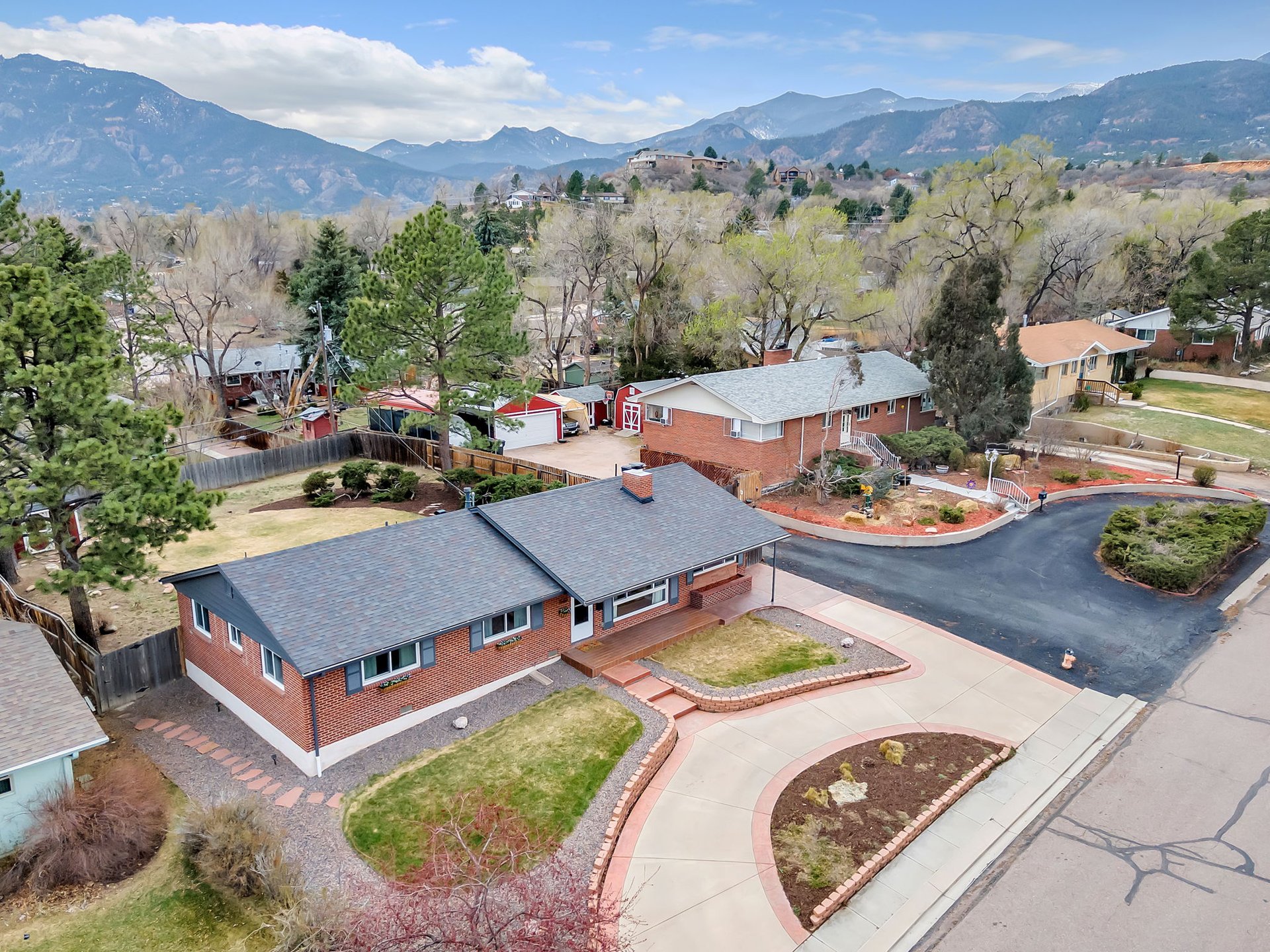 1013 Morning Star Drive