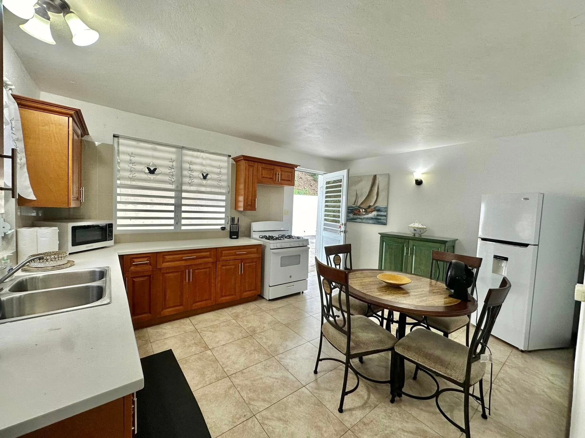 1019 Frenchman's Cay 2 Bedroom Townhouse