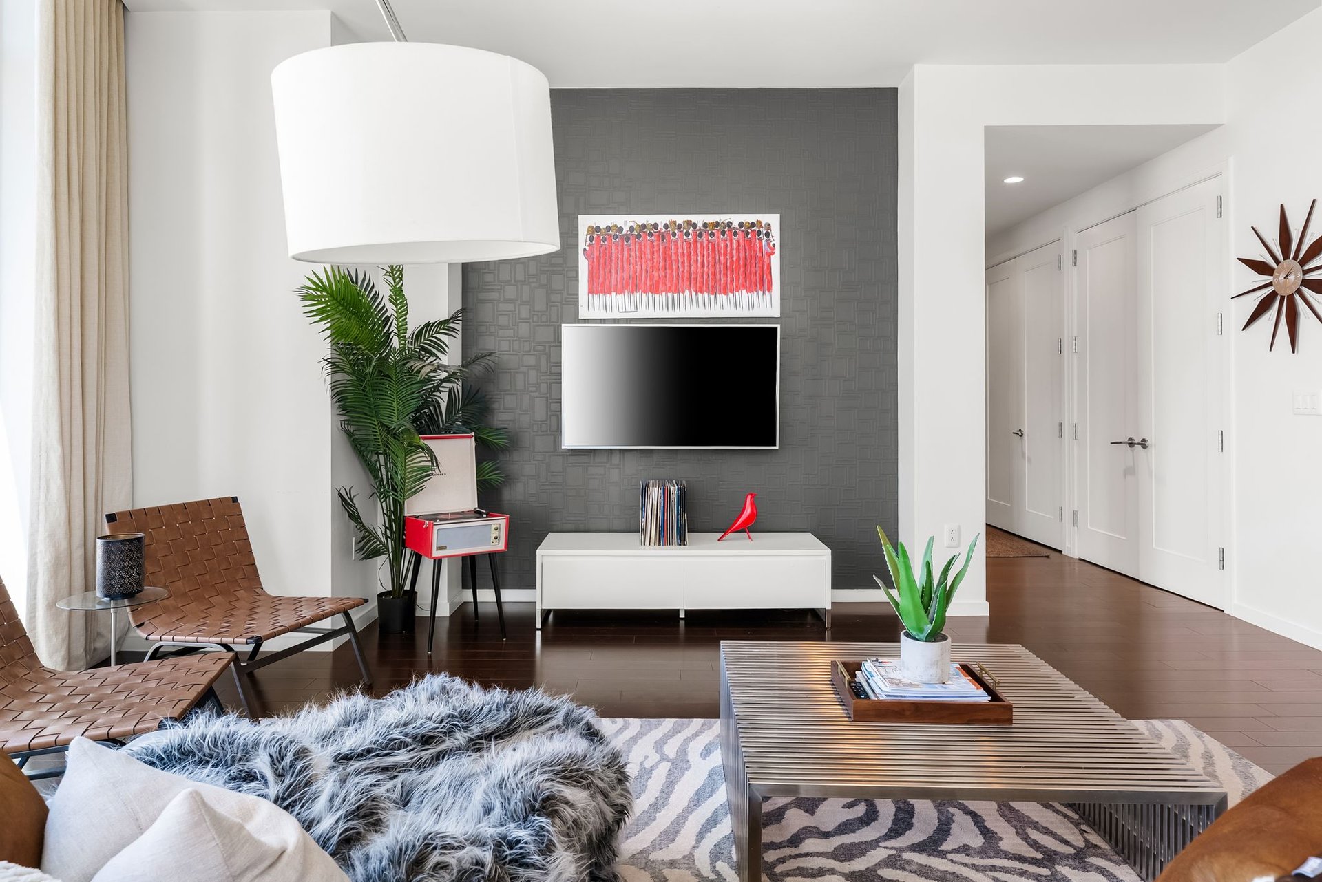 200 Congress Avenue #14C