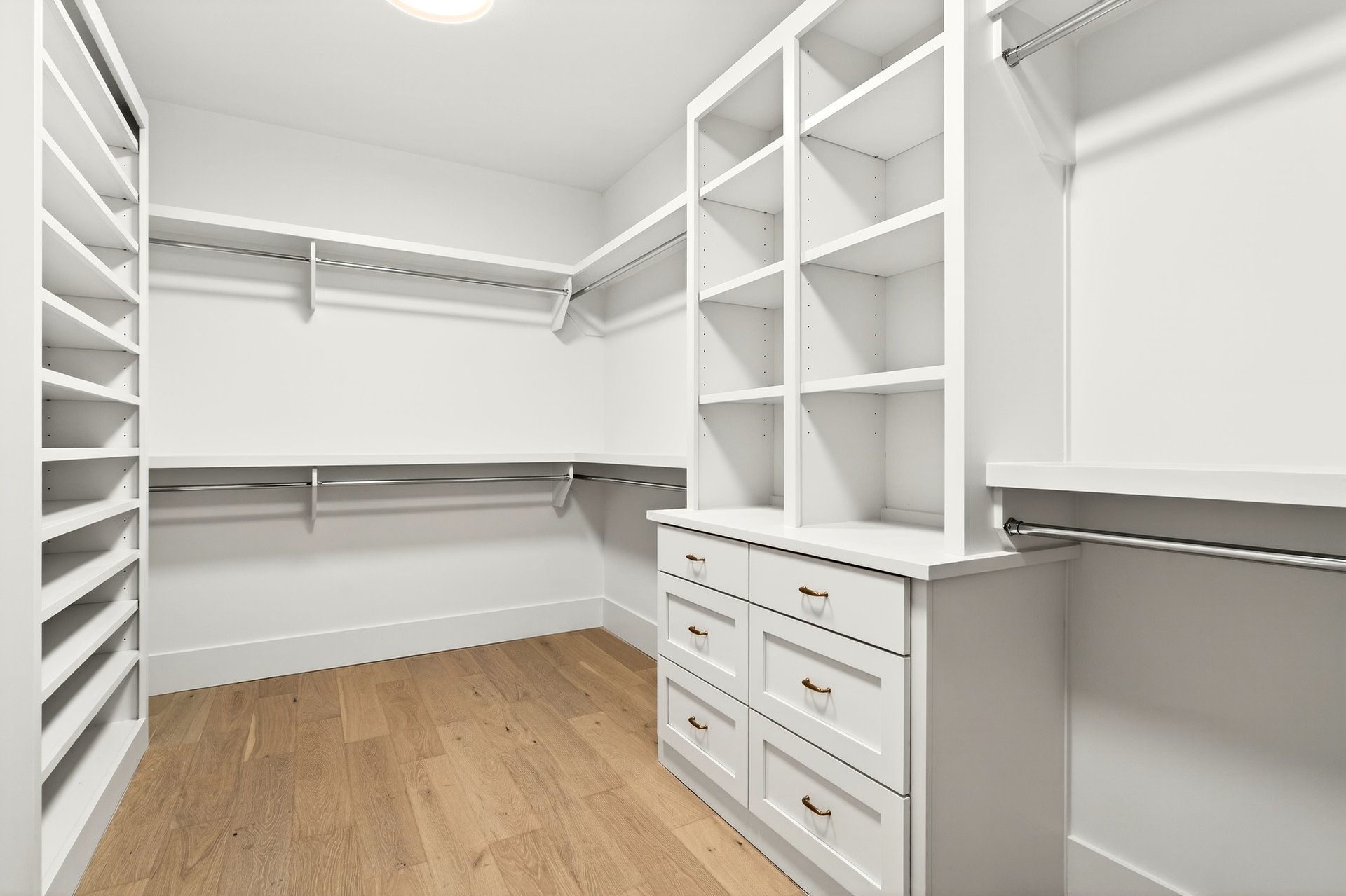1298 Star Drive