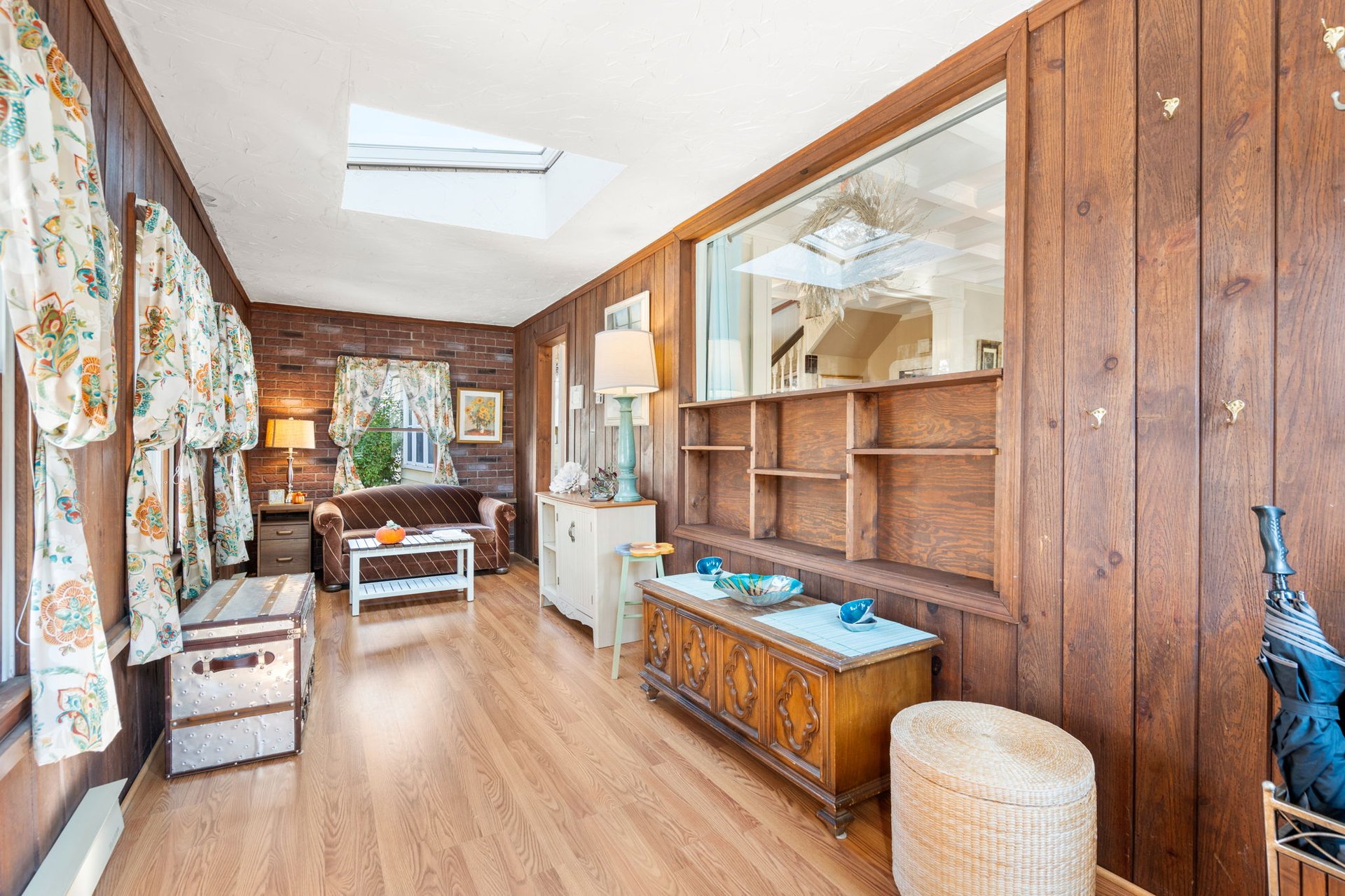 87 Waterston Ave