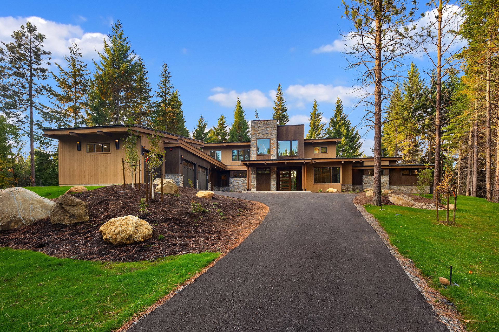 1130 Ruby King Loop
