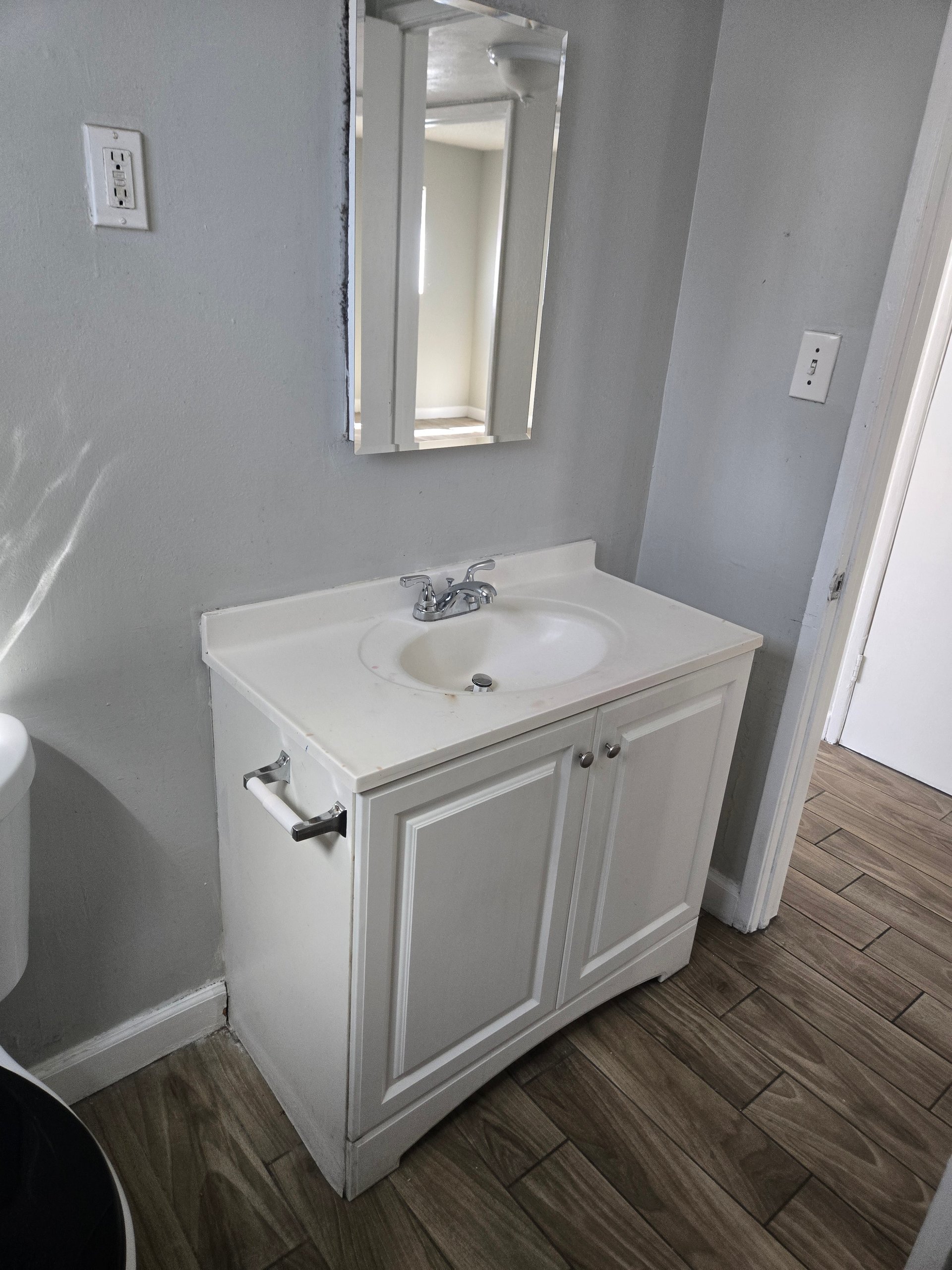485 North Circle #2 Las Vegas, NV 89119