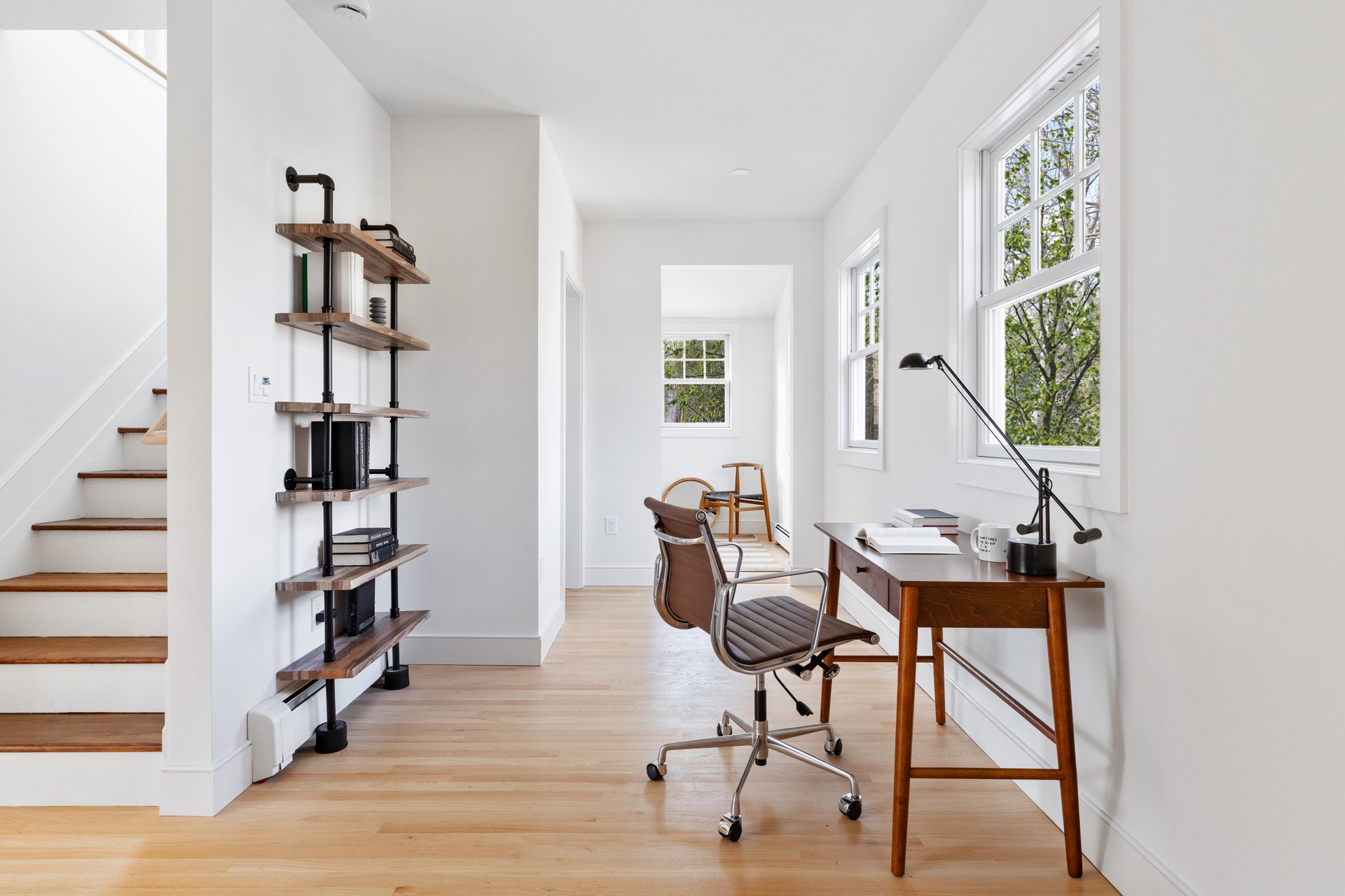 CHARMING AND COMPLETELY RENOVATED 