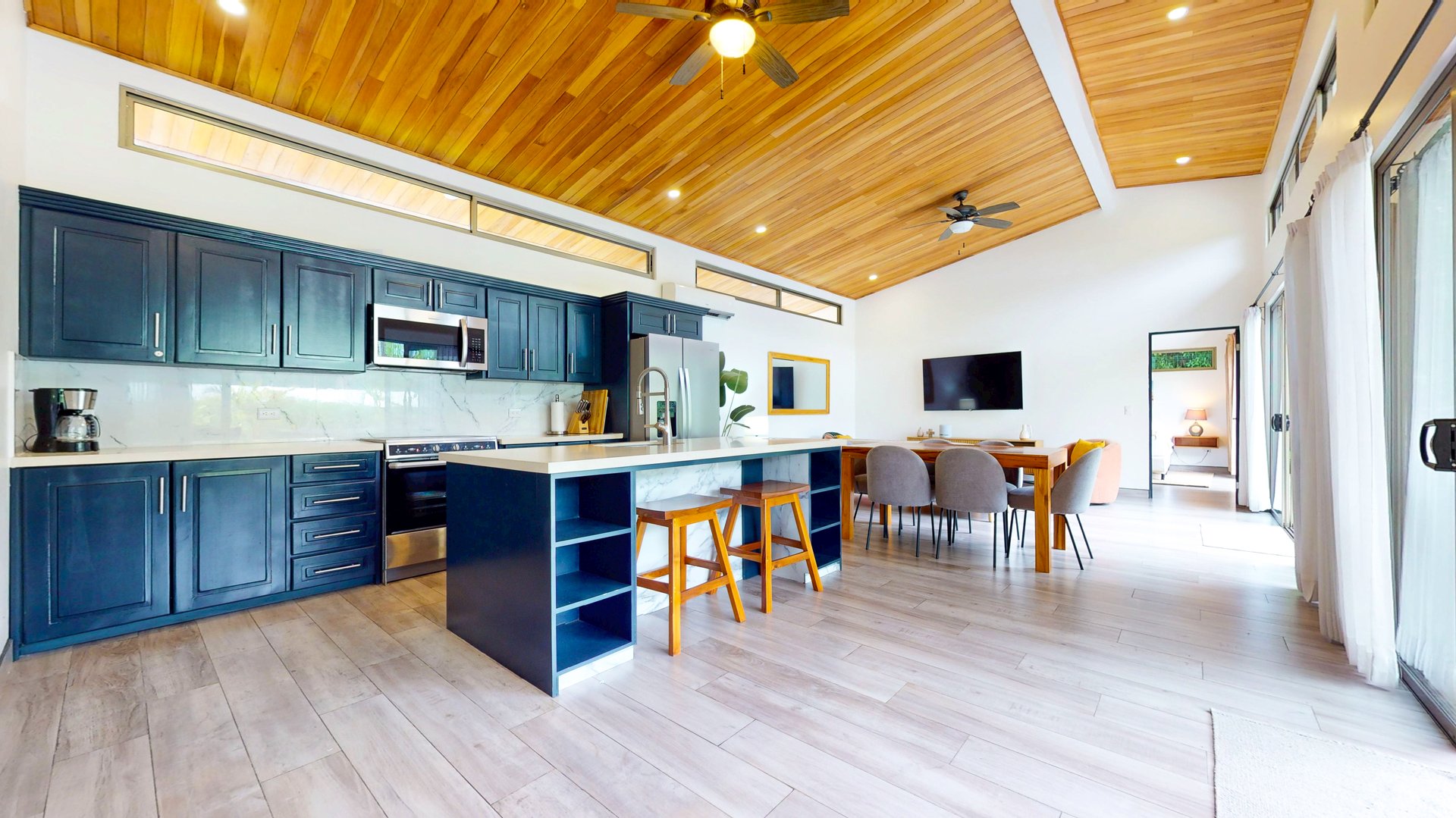 Modern 3BR Home in Highly Desirable Gated Community in Ojochal Costa Rica