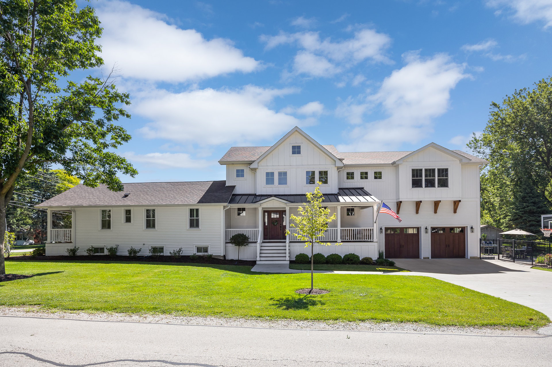 1937 Hitchcock Ave 
