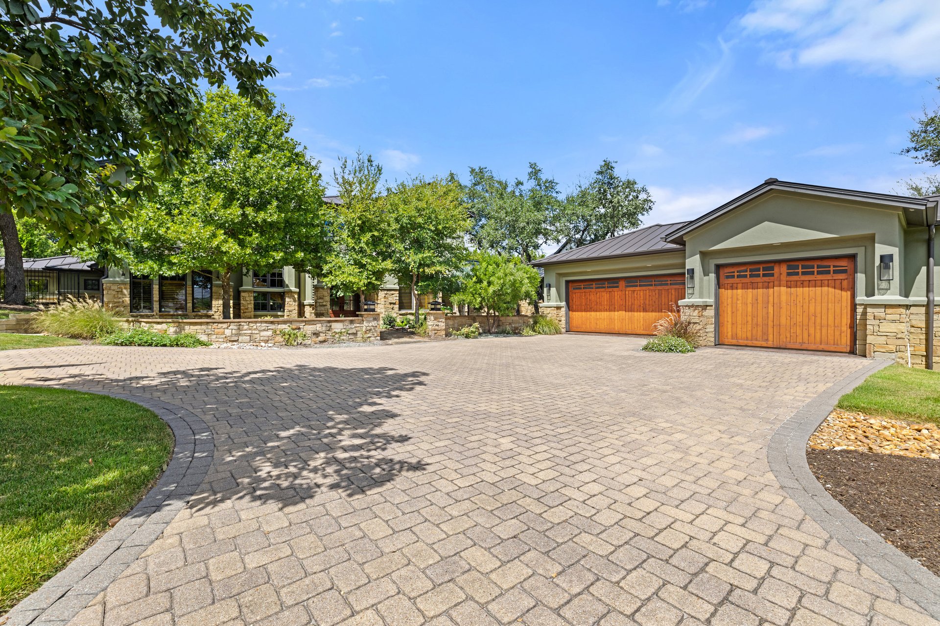 12821 Hacienda Ridge