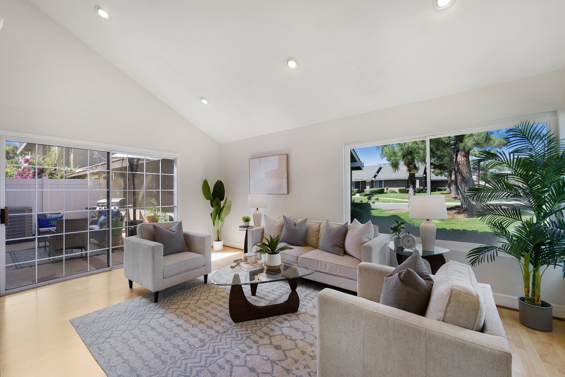 20 Sacramento, Irvine, CA 92604