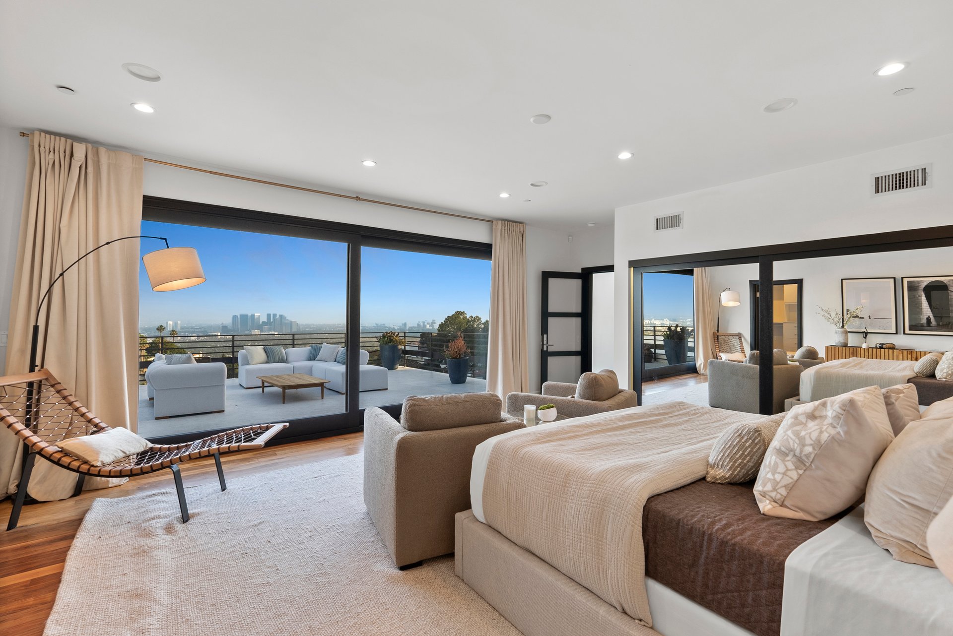 9330 Beverly Crest Dr, Beverly Hills 