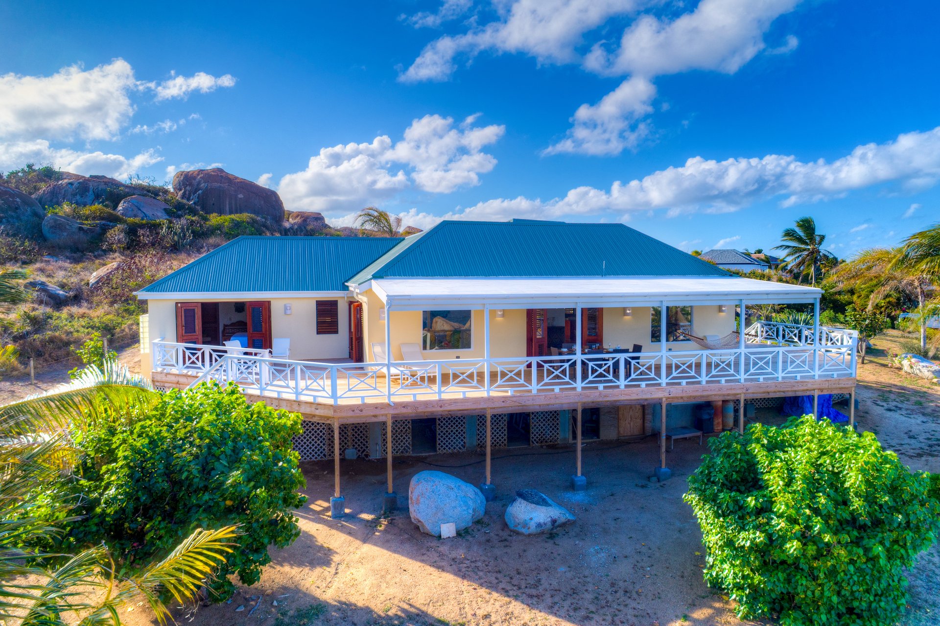 La Cachette Villa and Guest House
