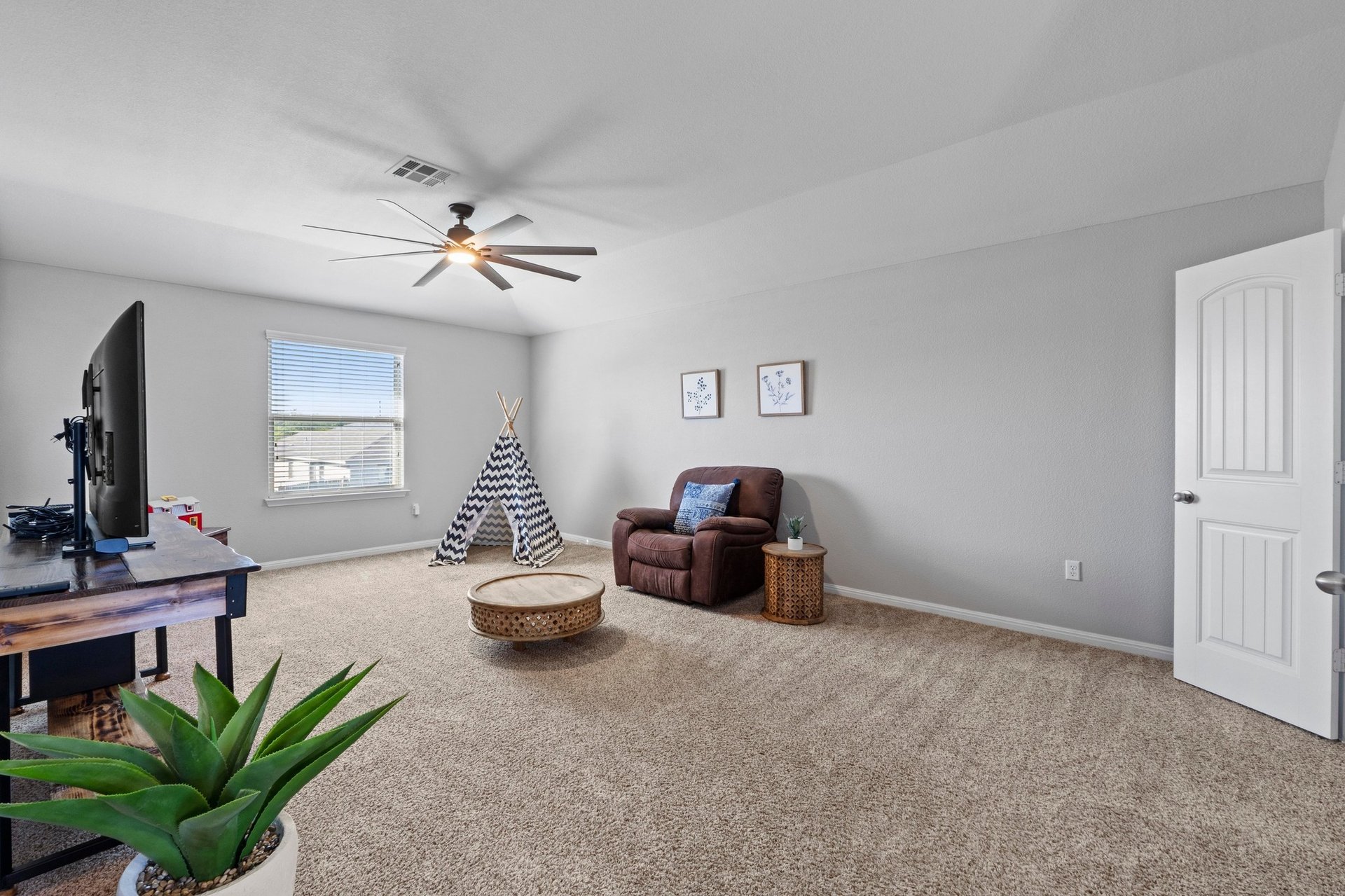 Charming Magnolia Creek Gem – Dream Kitchen, Serene Owner’s Suite & Outdoor Oasis!