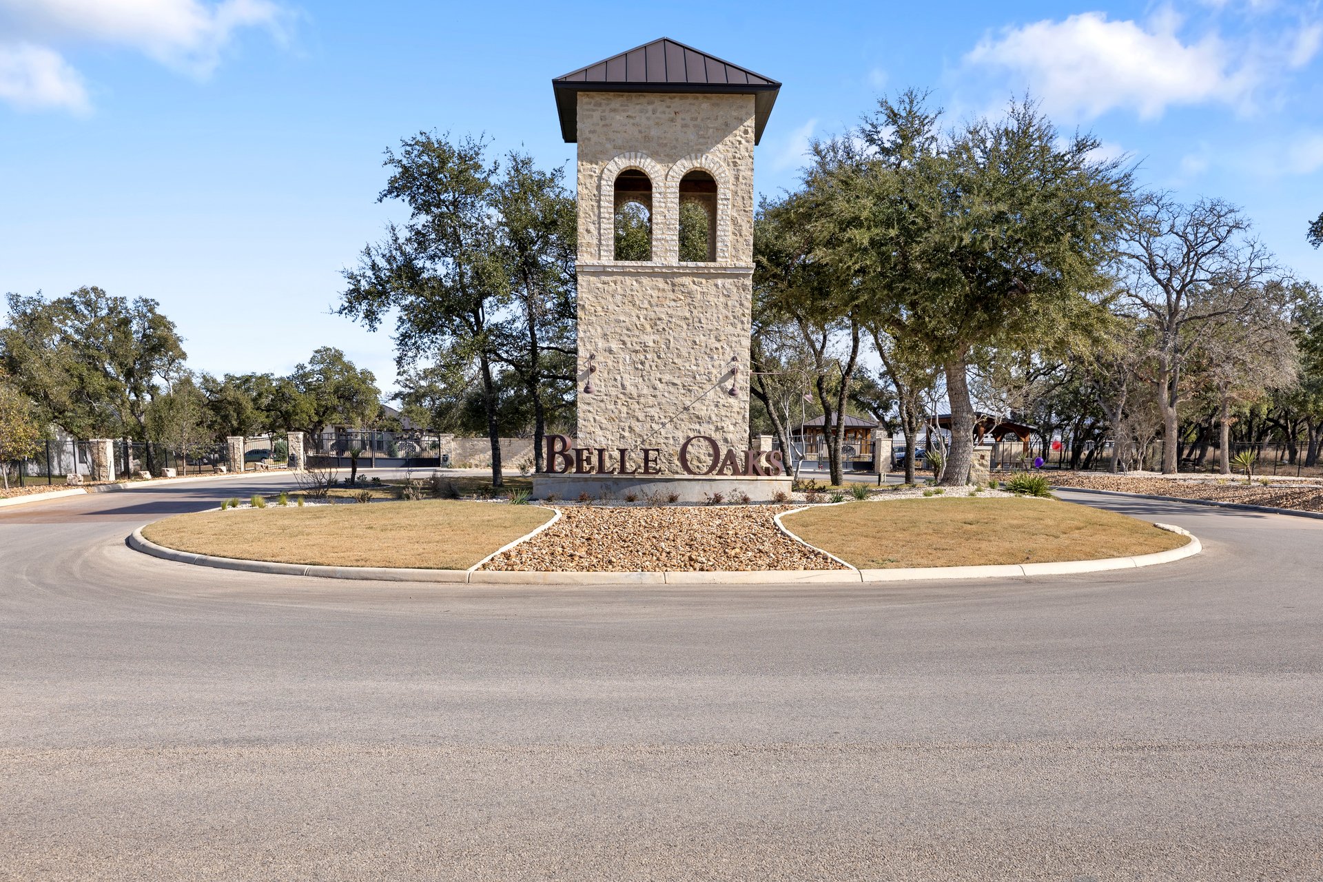Entrance to Belle Oaks Bulverde