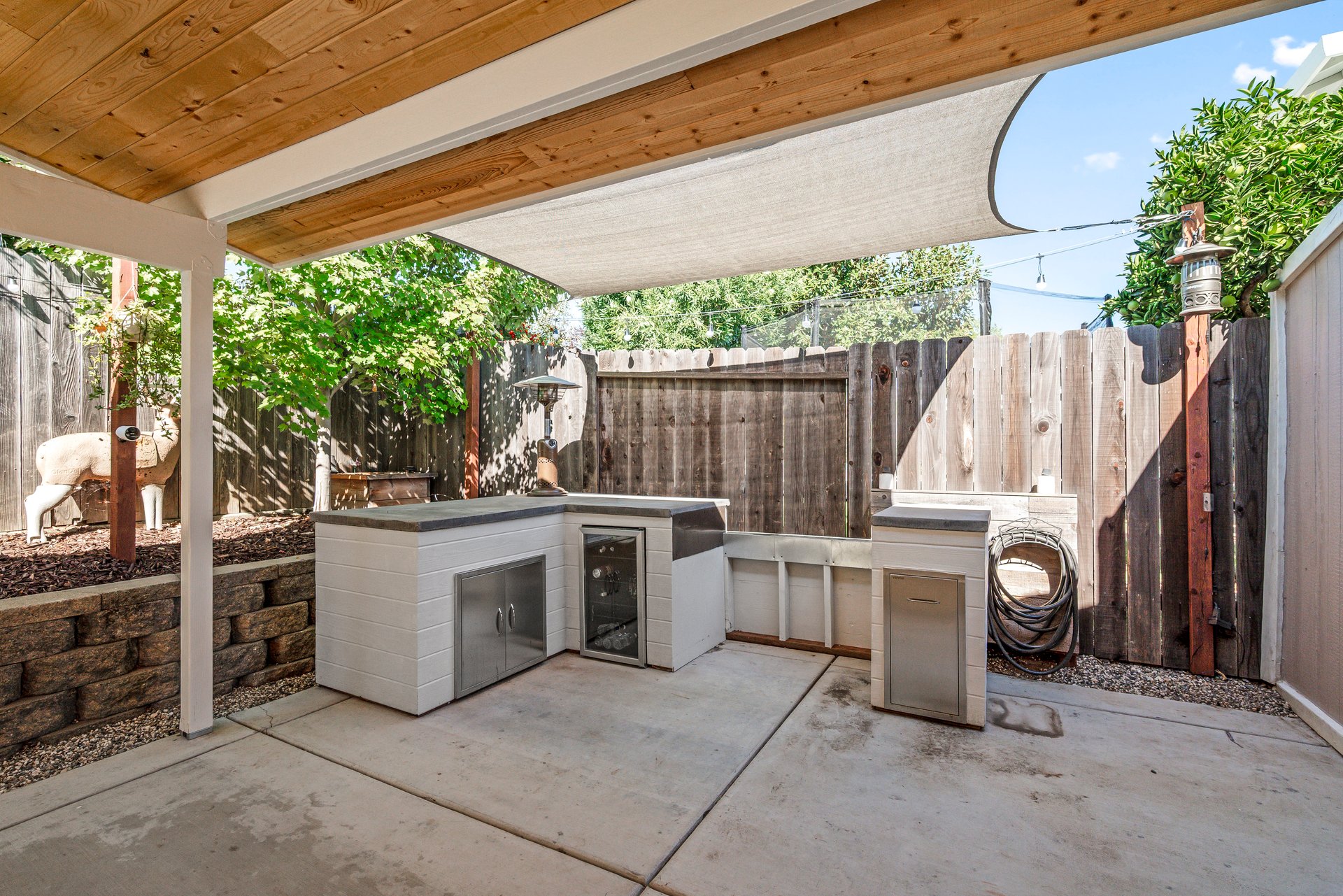 5021 Waterbury Way