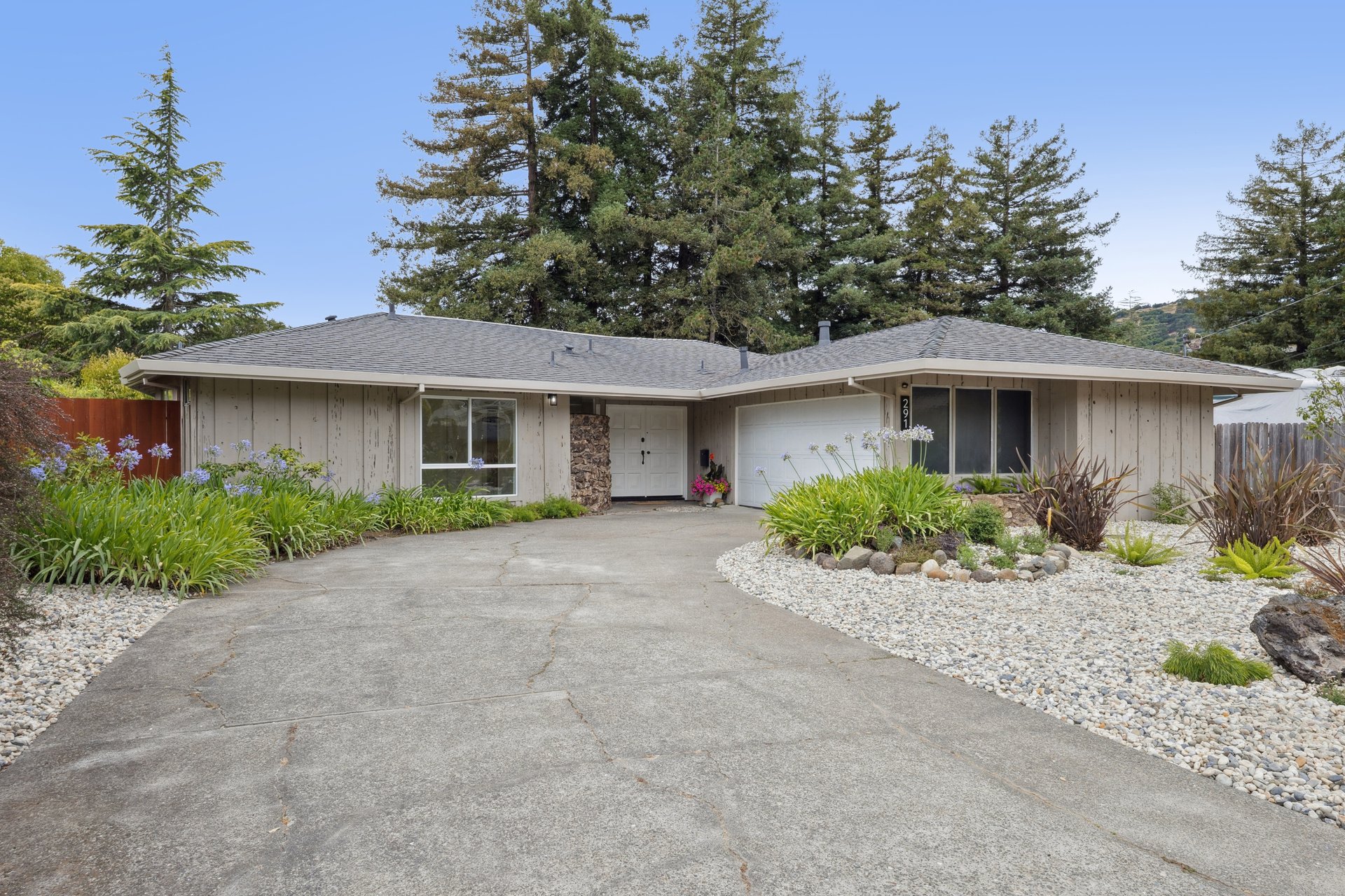 Single-Level Living
