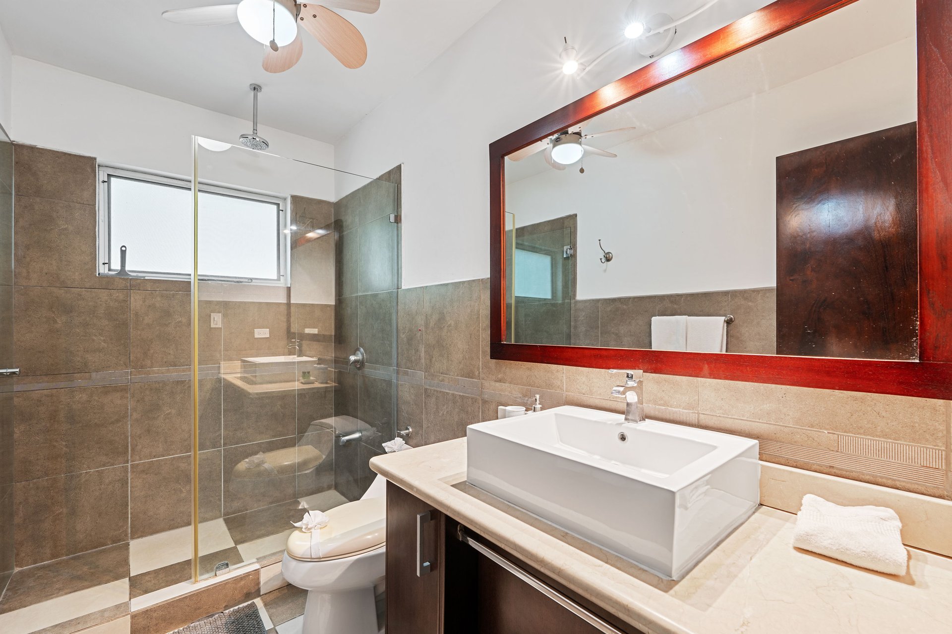Casa Blanca 4 | Stunning Condo with Quality Finishes, Terrace & Resort-Style Amenities