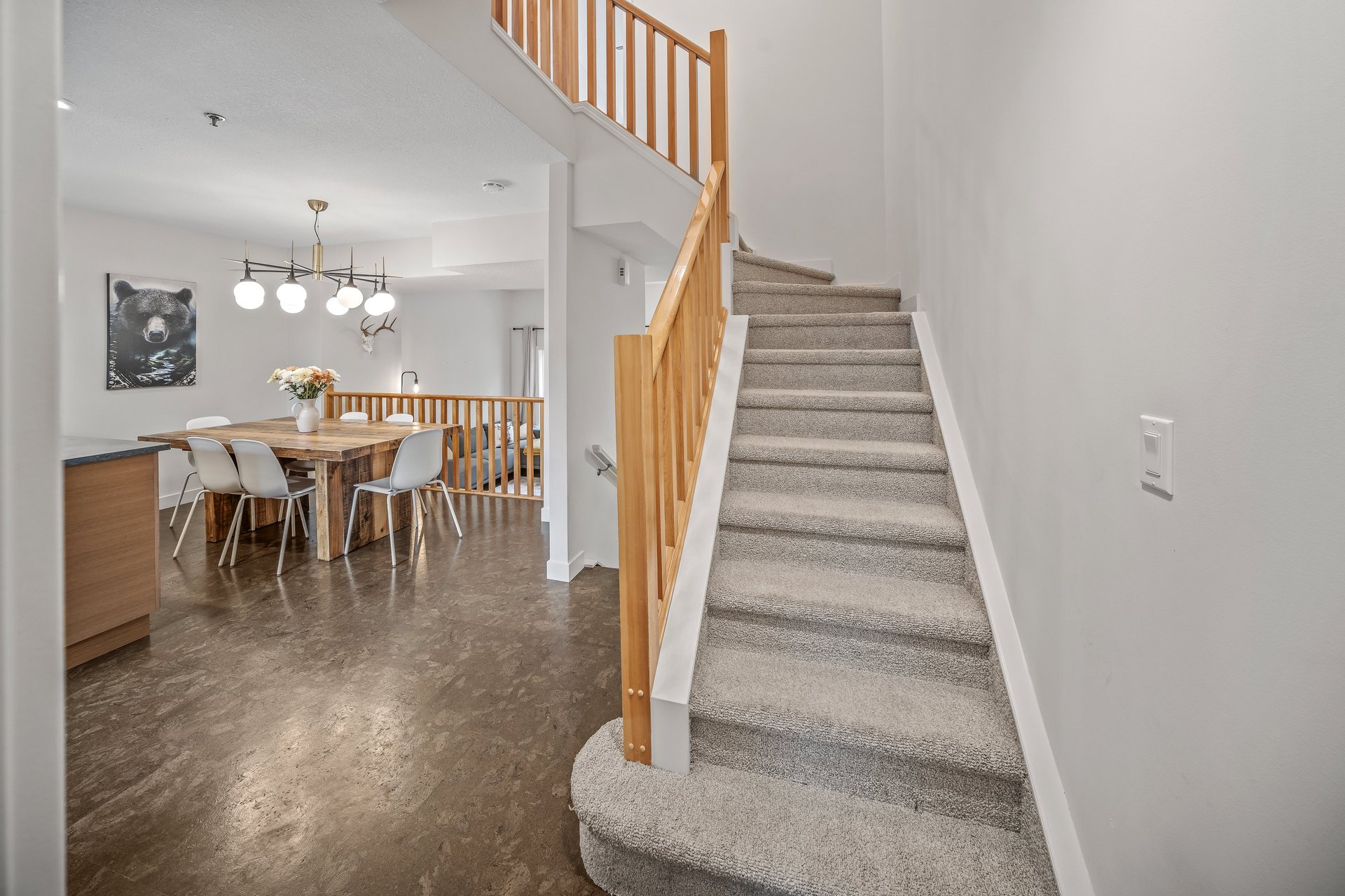 1022 Rundleview Drive Unit: 27