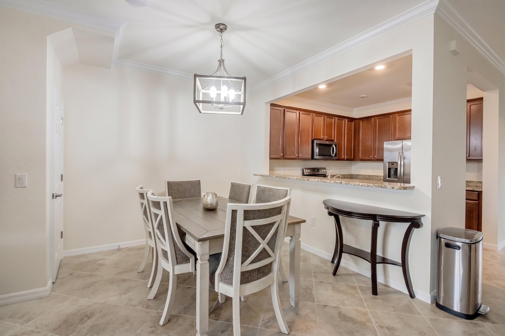 2744 Blossom Way