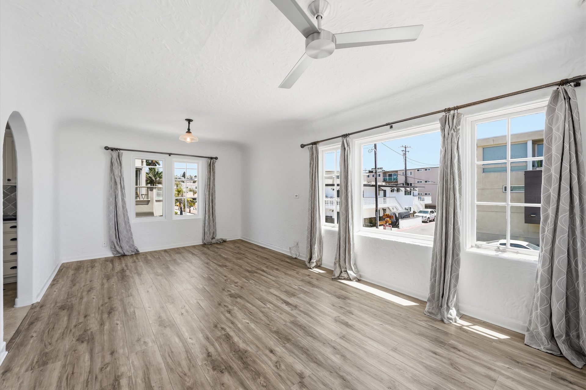1602 The Strand (Entire Property)