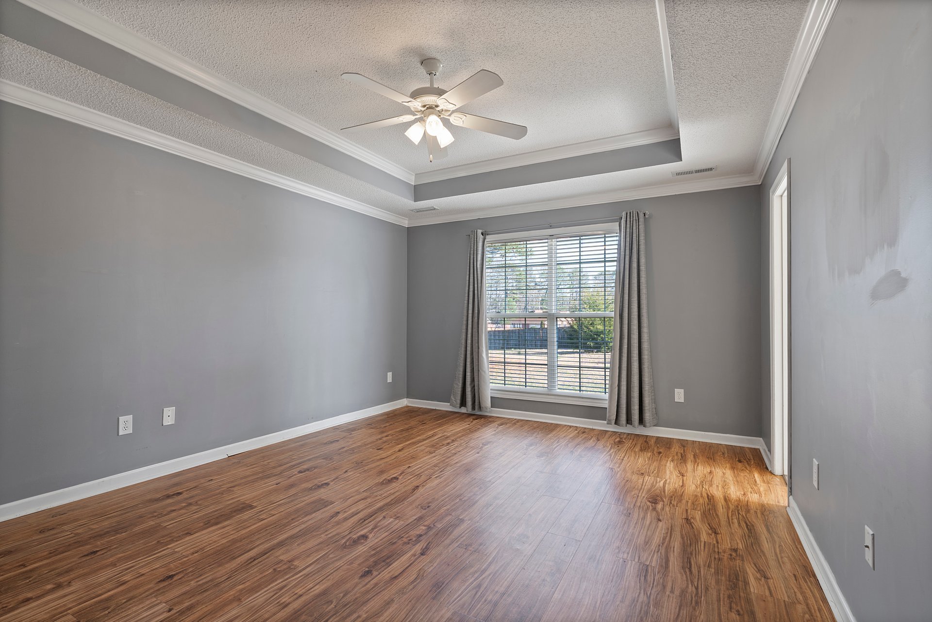 Charming 3-Bedroom Brick Rancher in Monrovia School District