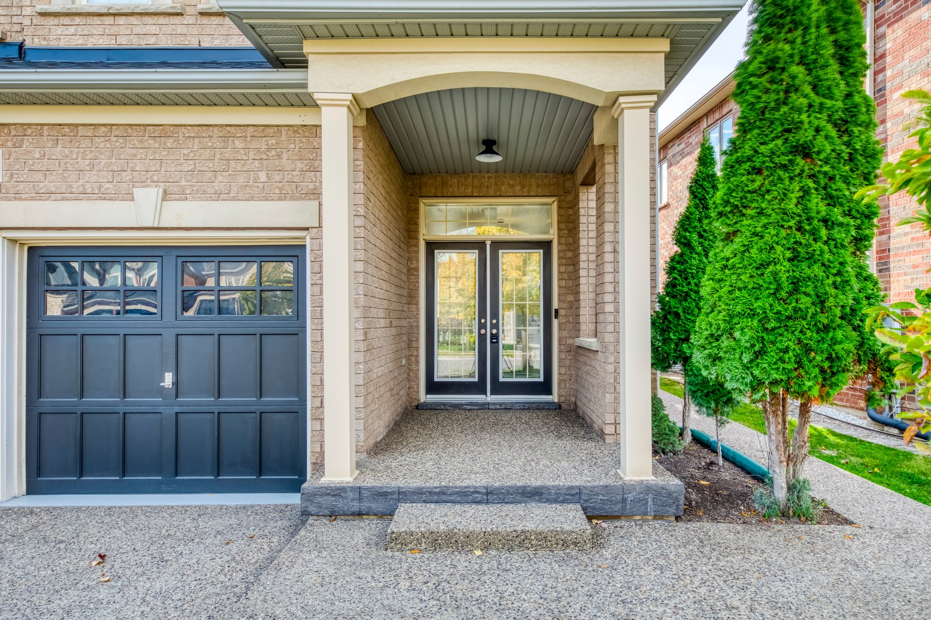3120 Ferguson Dr