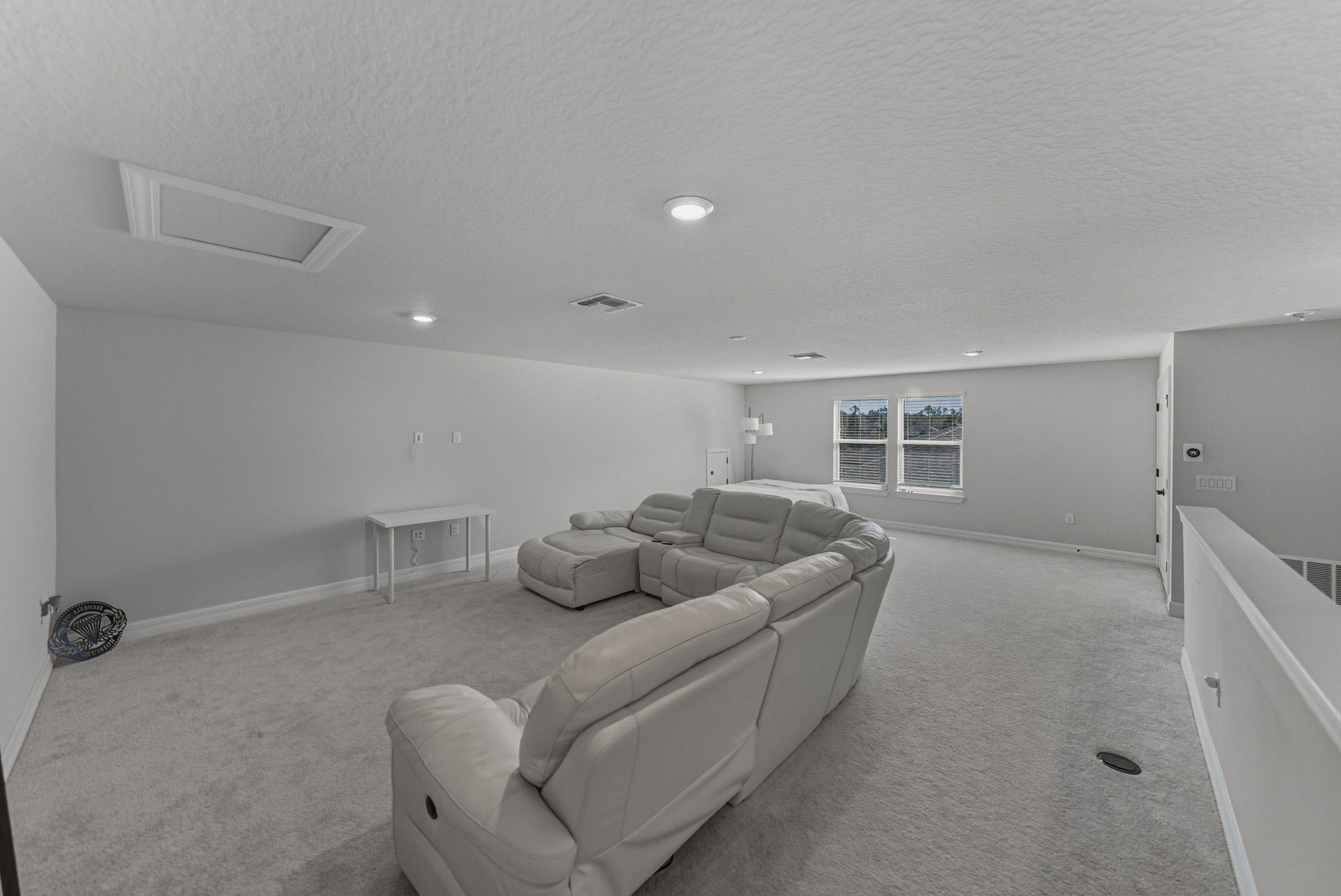 7430 POOL COMPASS LOOP