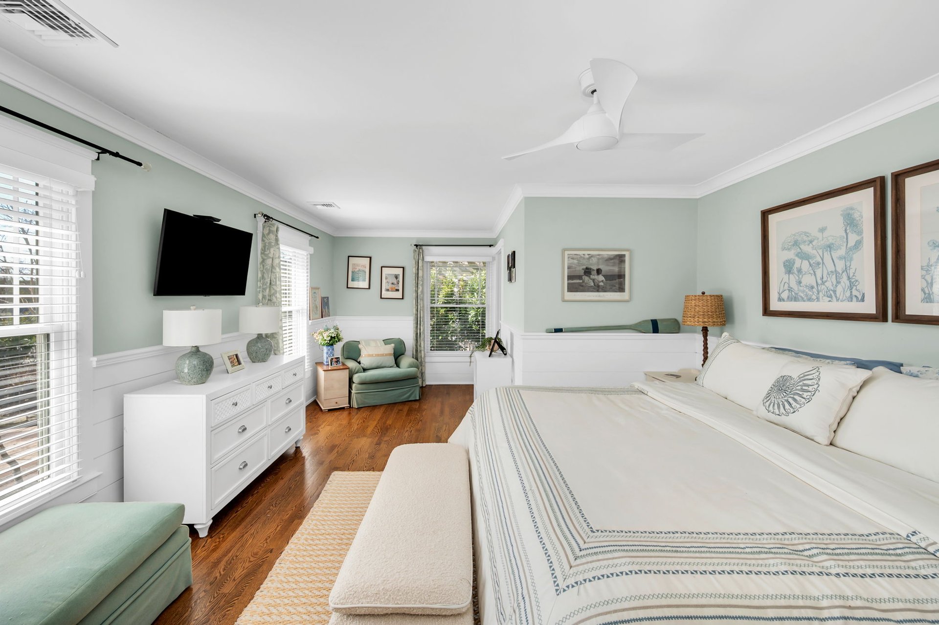 Exclusive Curtis Point Home with Pool