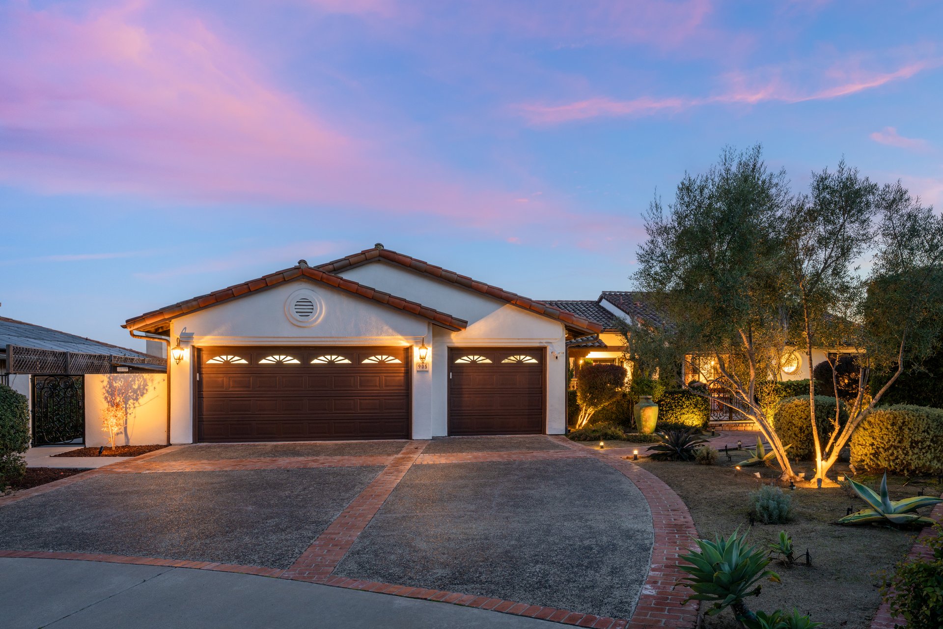 905 Olive Crest Dr.