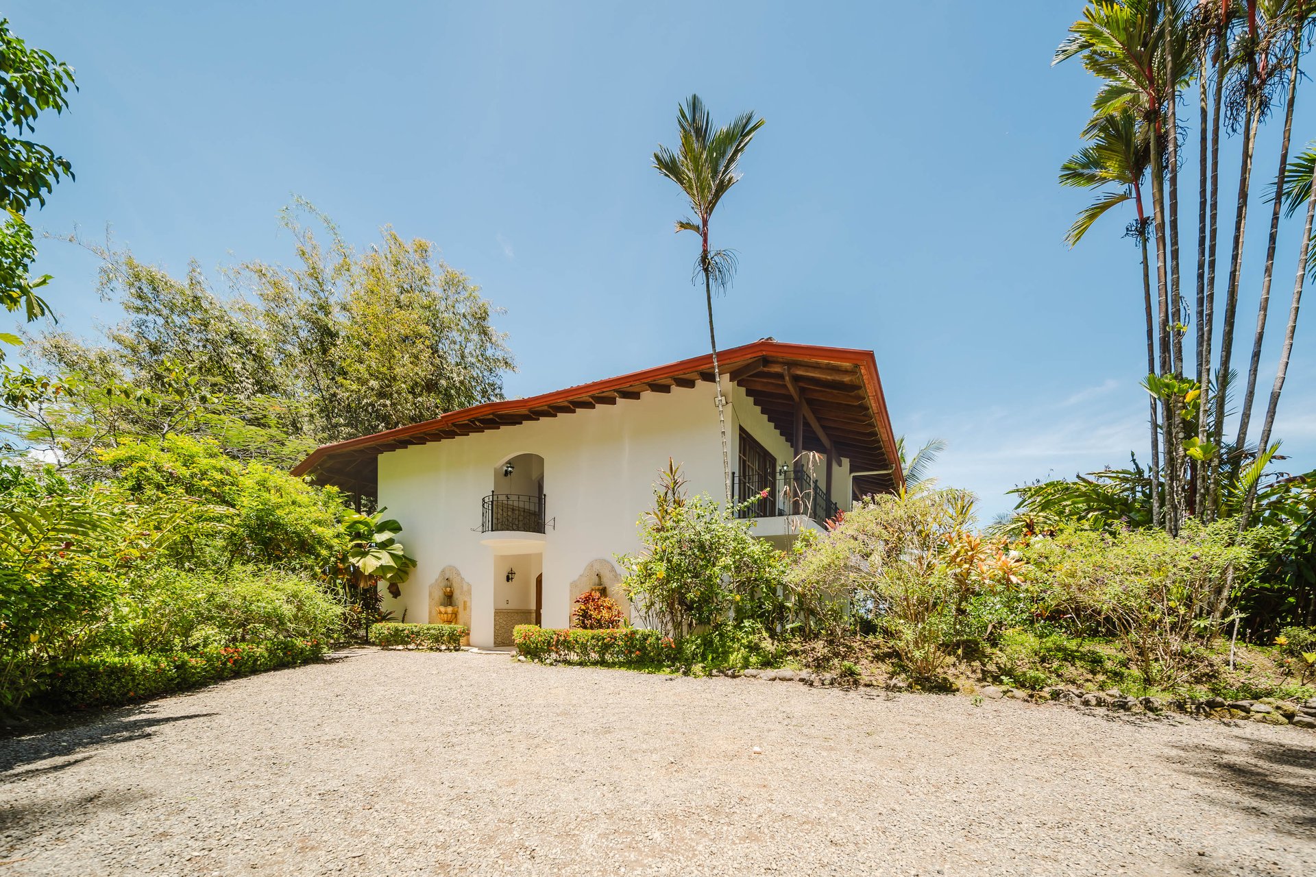 Guest House and Building Site Luxury Boutique Hotel