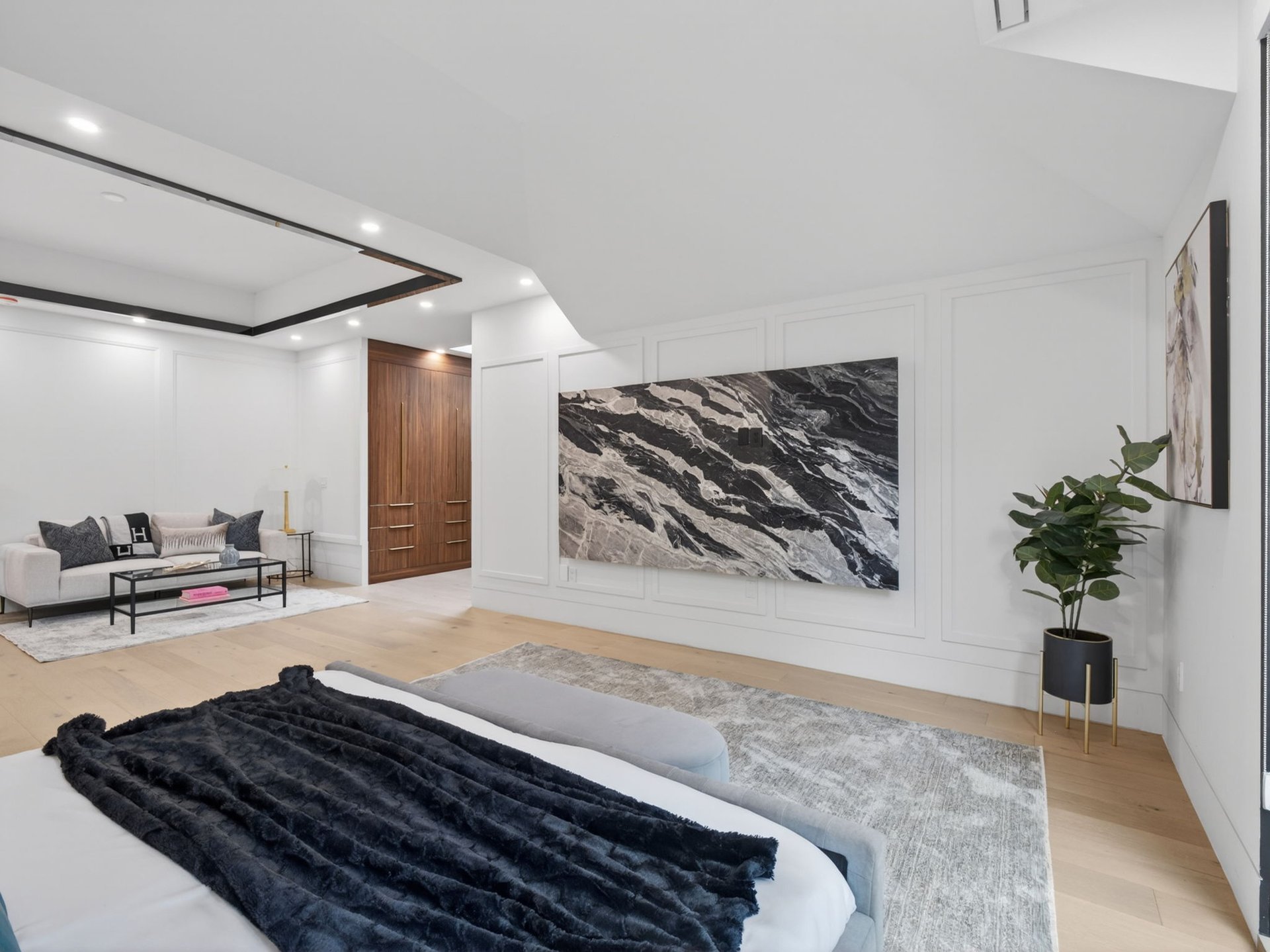 1477 Duncan Road