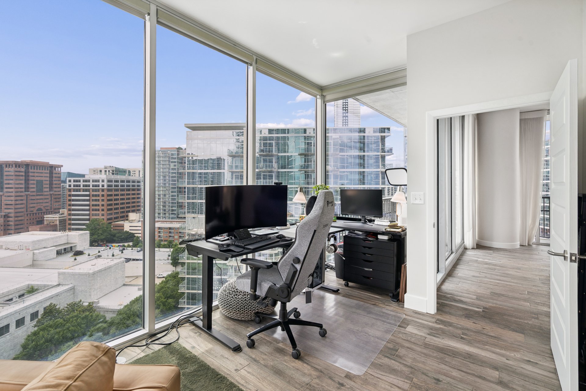1080 Peachtree Street NE Unit 1711