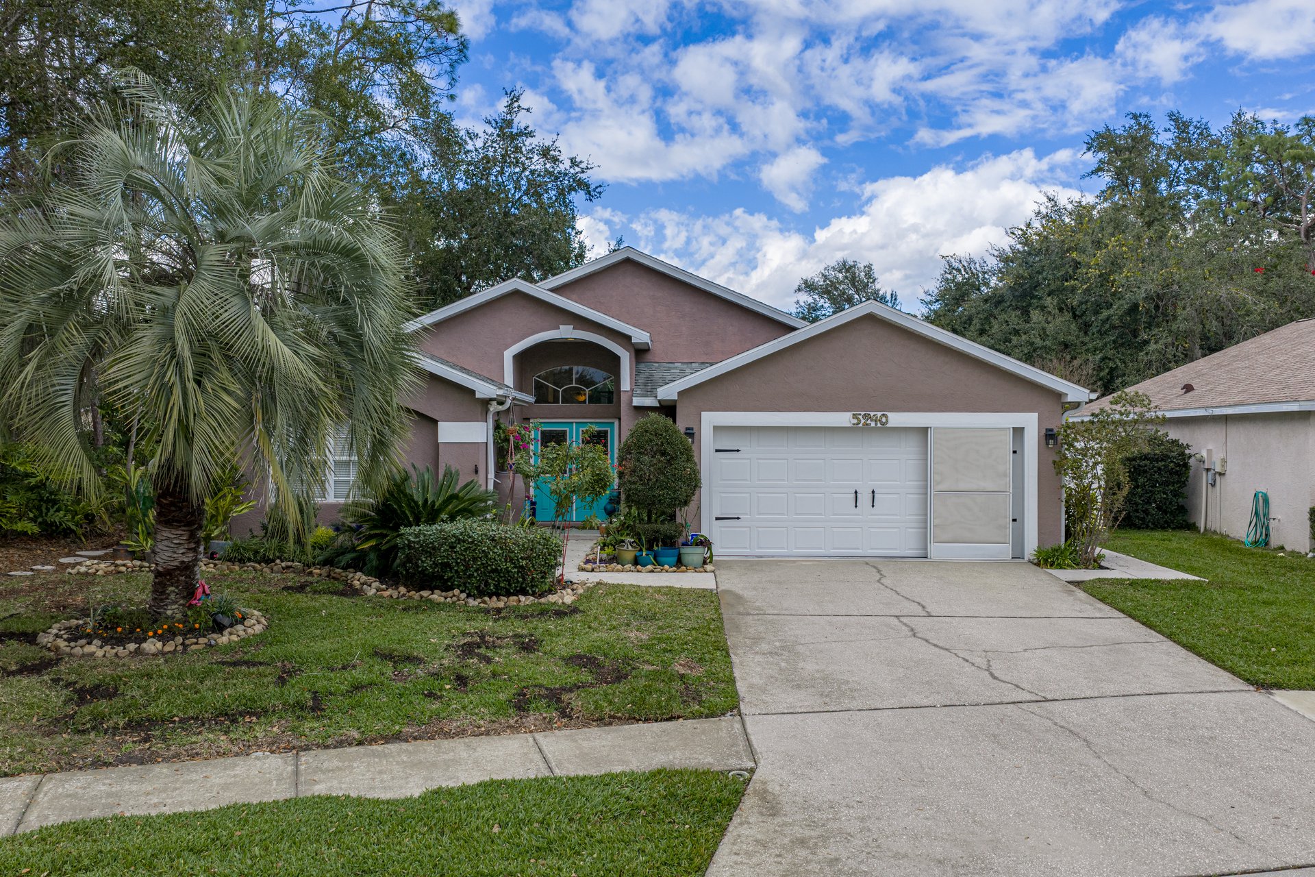 5240 NEW BRITTANY LN