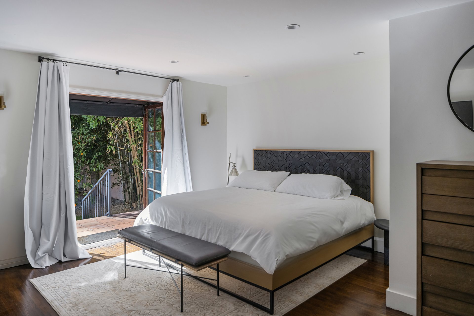 1930 Laurel Canyon Blvd, Hollywood Hills